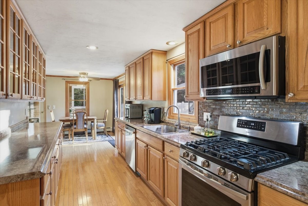109 Great Pines Dr, Mashpee, MA 02649 - Image 9