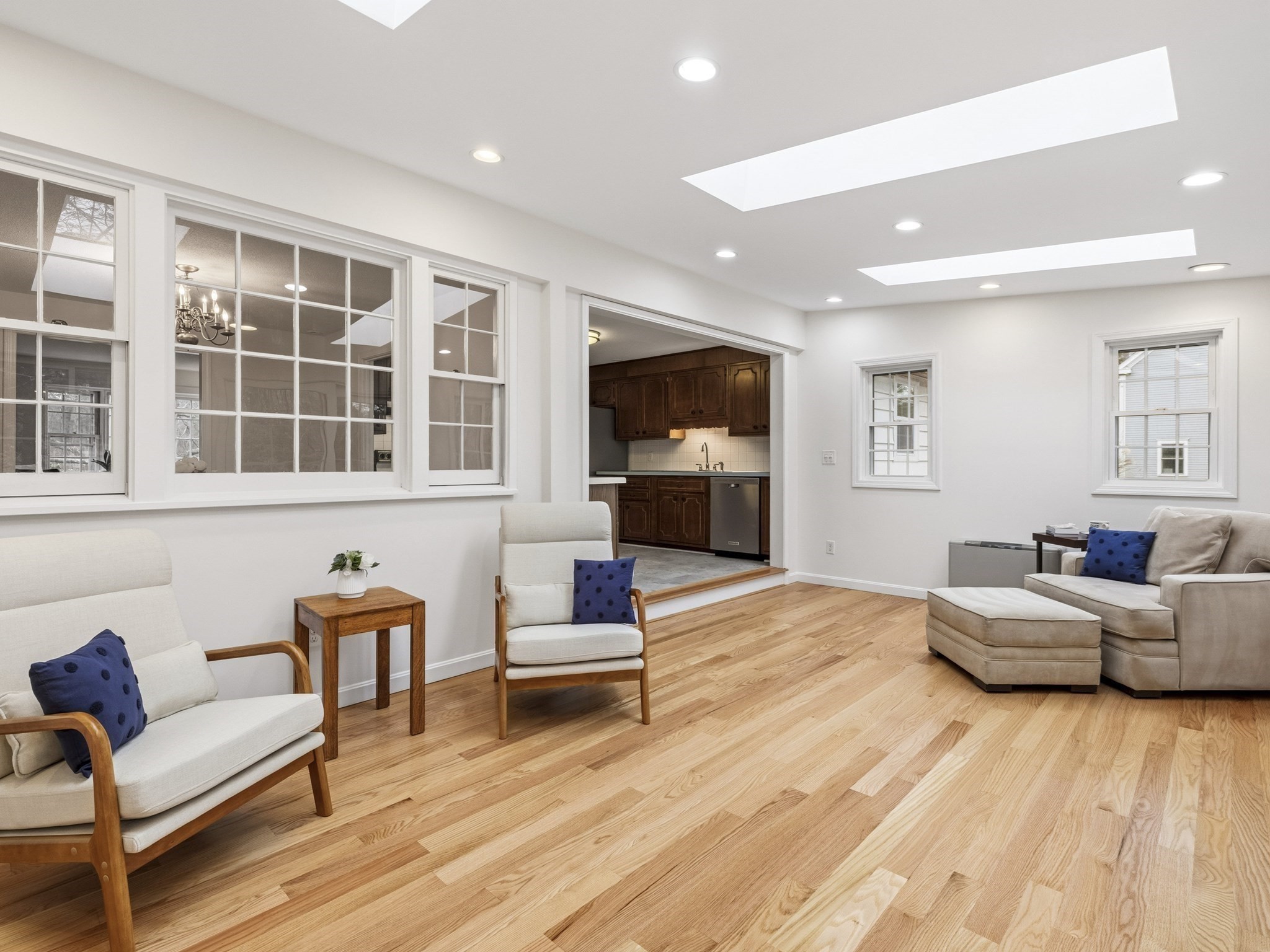 89 Windsor Ave, Acton, MA 01720 - Image 2