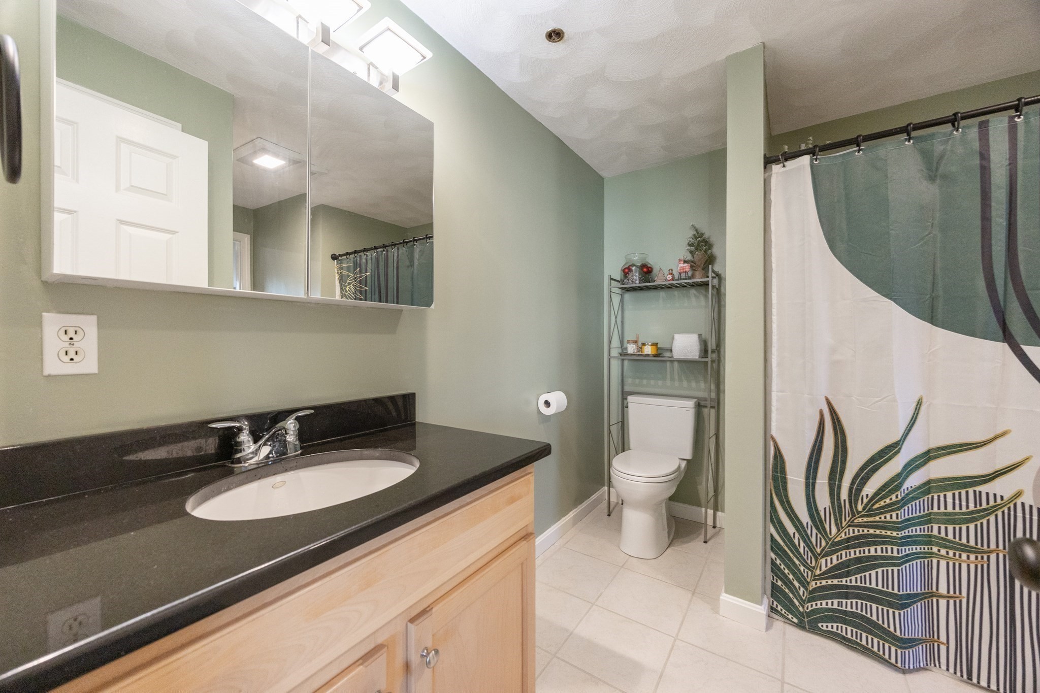 11 Endicott Unit 3, Peabody, MA 01960 - Image 15