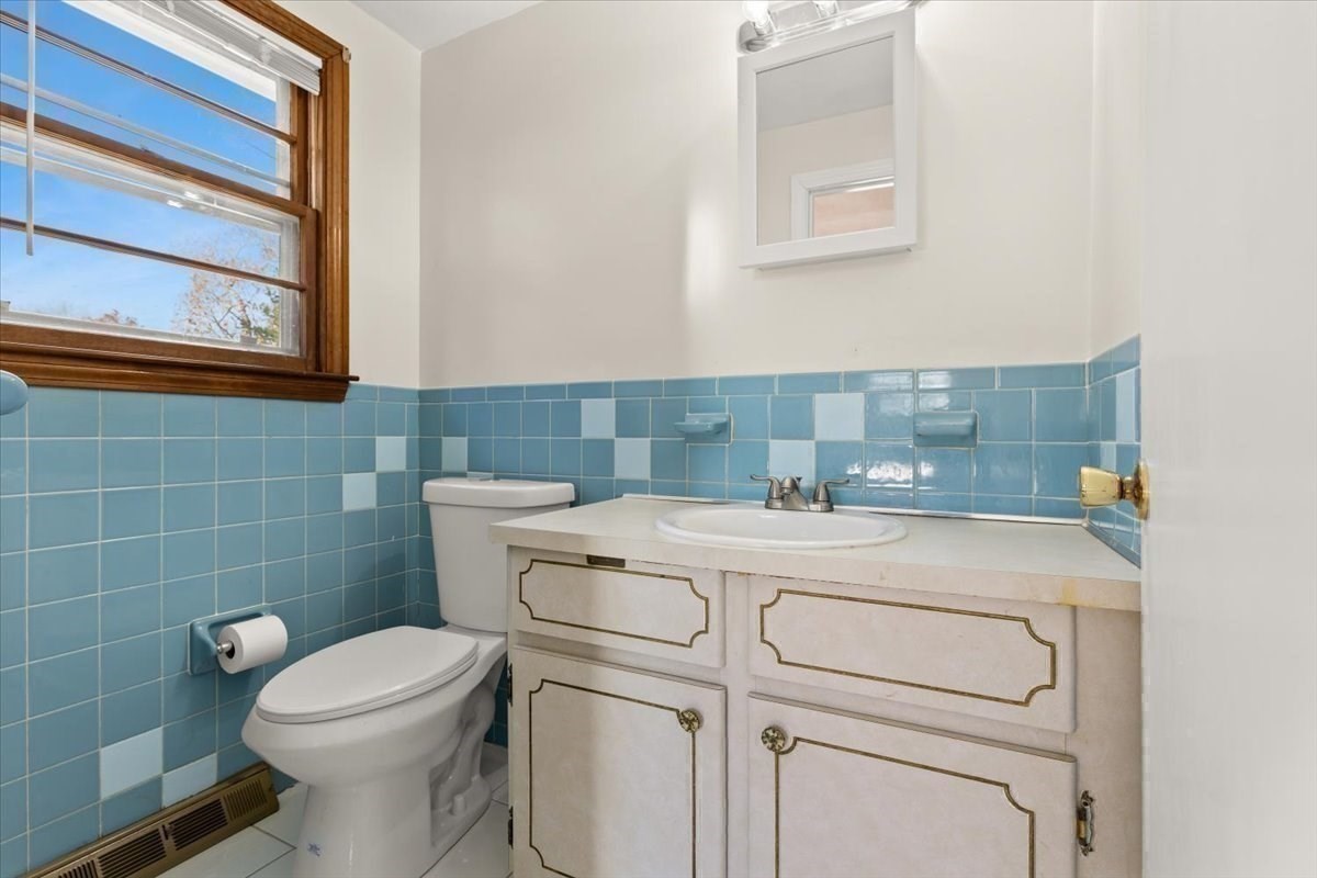 30 Hemlock Ter, Randolph, MA 02368 - Image 14