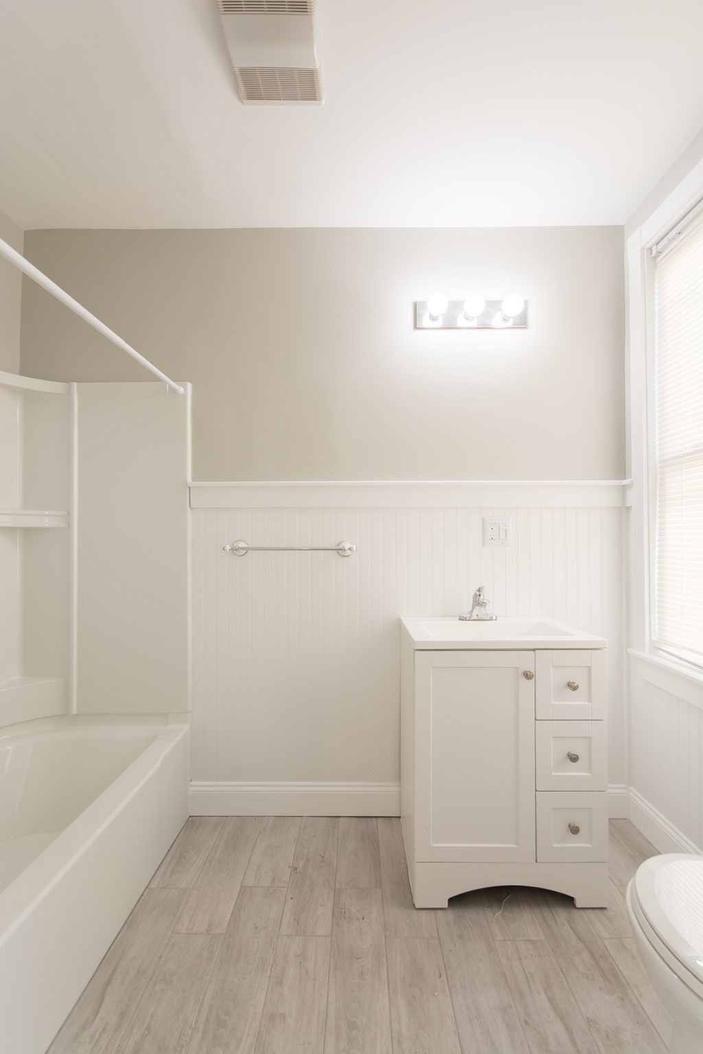 709 Second St, Fall River, MA 02721 - Image 13