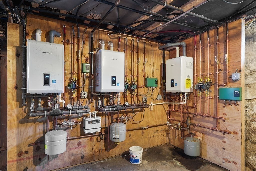 709 Second St, Fall River, MA 02721 - Image 42