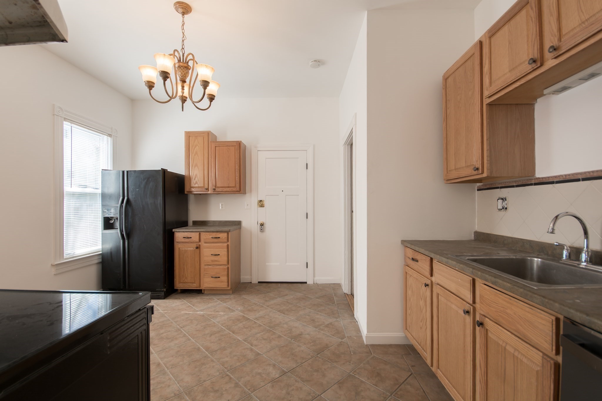 709 Second St, Fall River, MA 02721 - Image 6