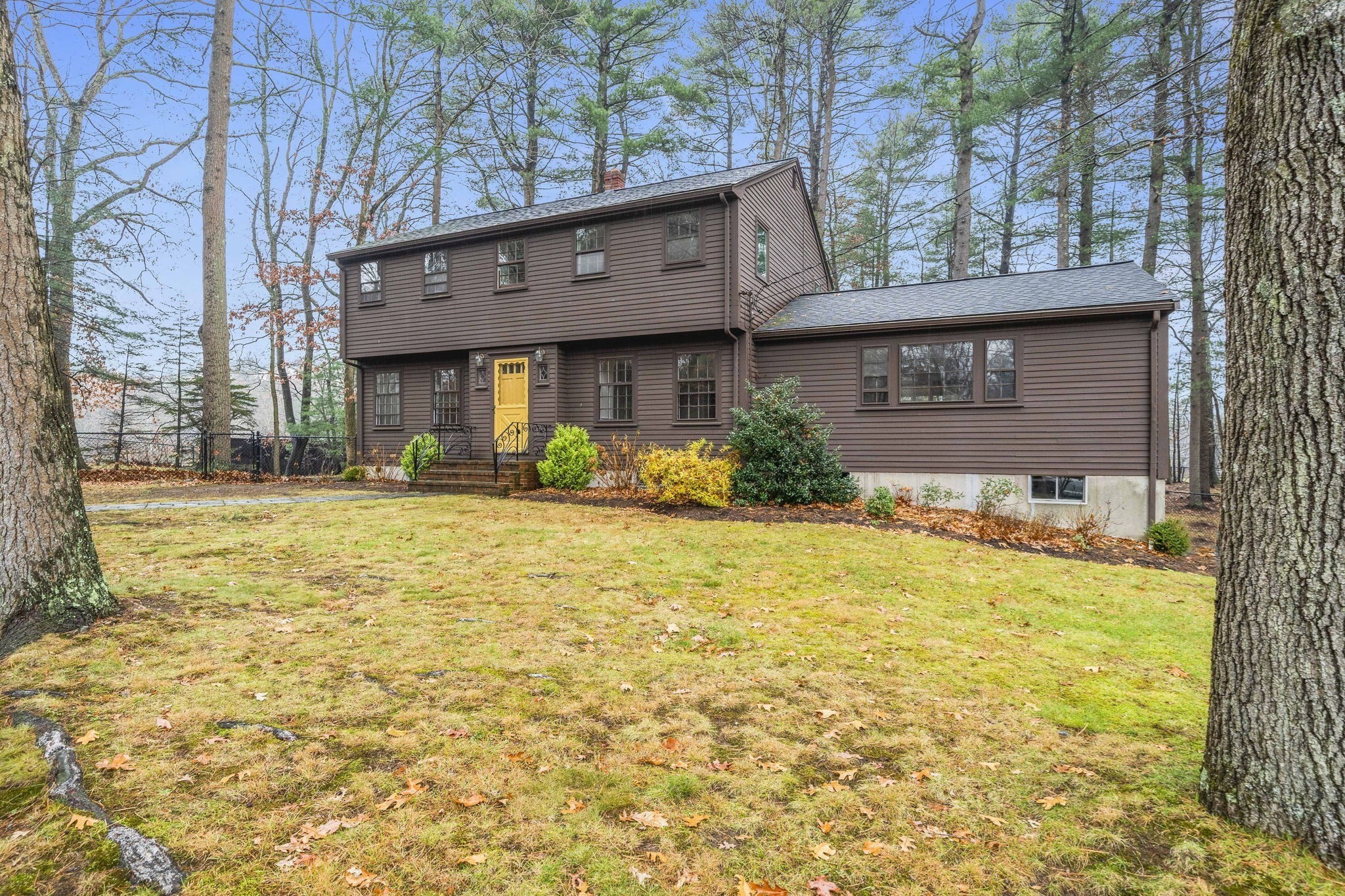 7 Surrey Ln, Canton, MA 02021 - Image 1