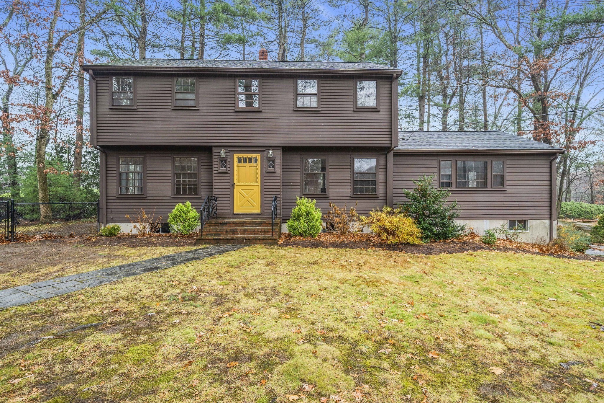 7 Surrey Ln, Canton, MA 02021 - Image 2