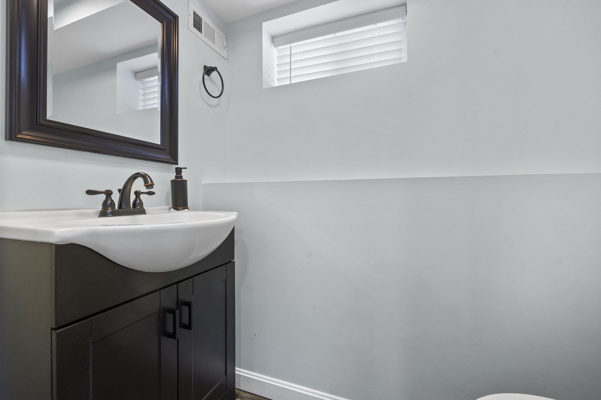 725 Main St, Bolton, MA 01740 - Image 26