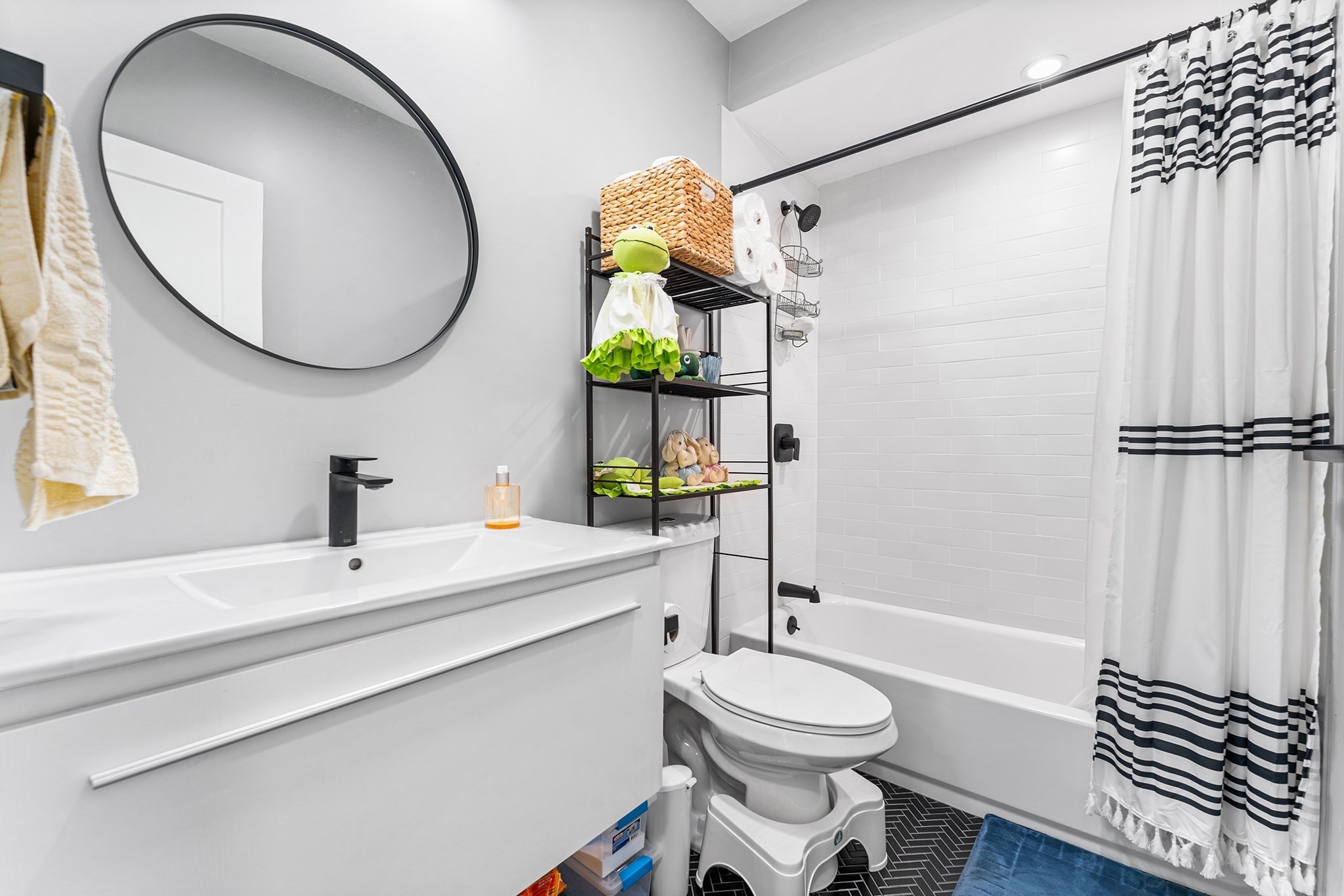 108 Maywood St Unit 2, Roxbury, Boston, MA 02119 - Image 11