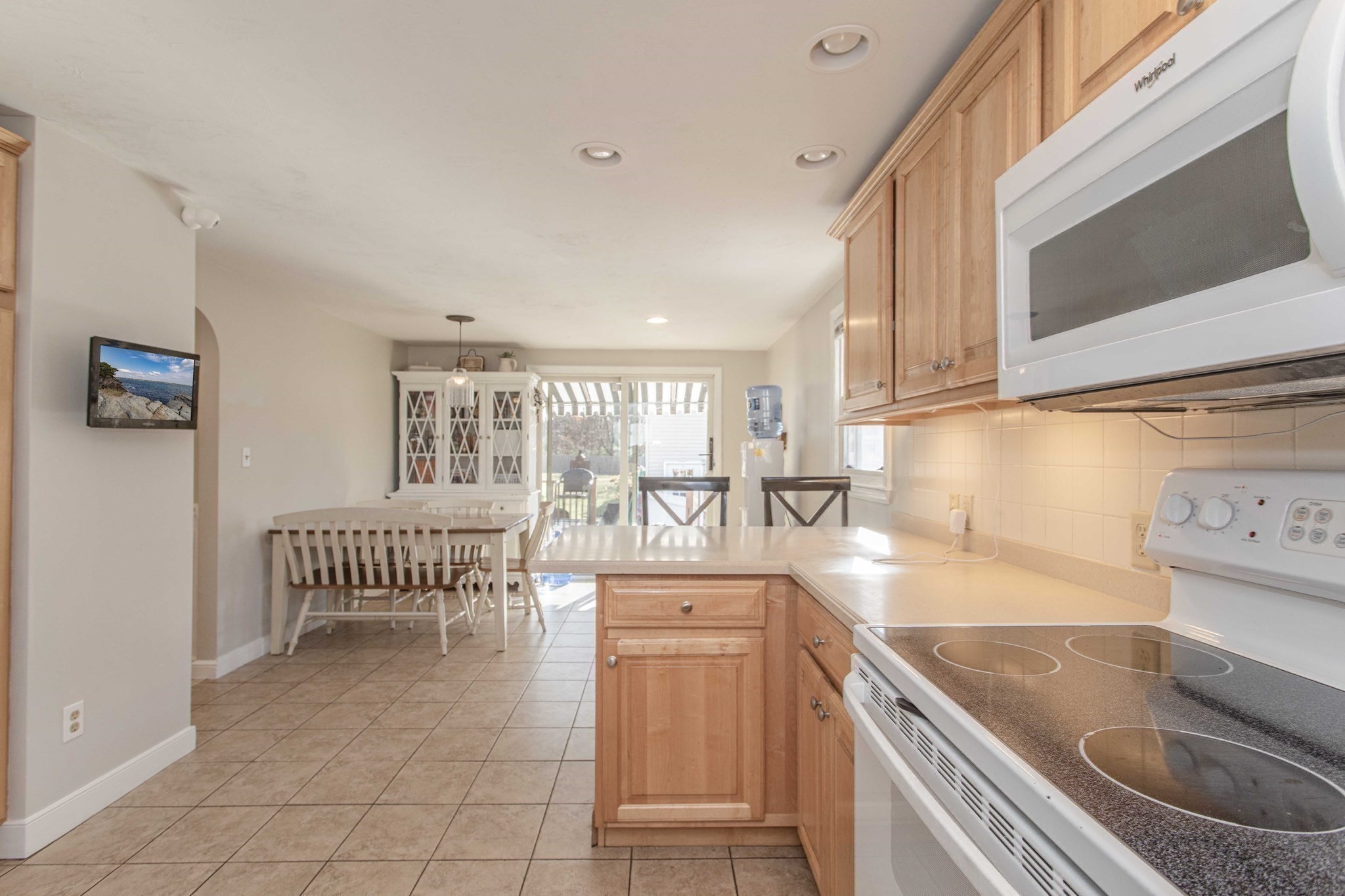 28 Nevens Circle, Rockland, MA 02370 - Image 6