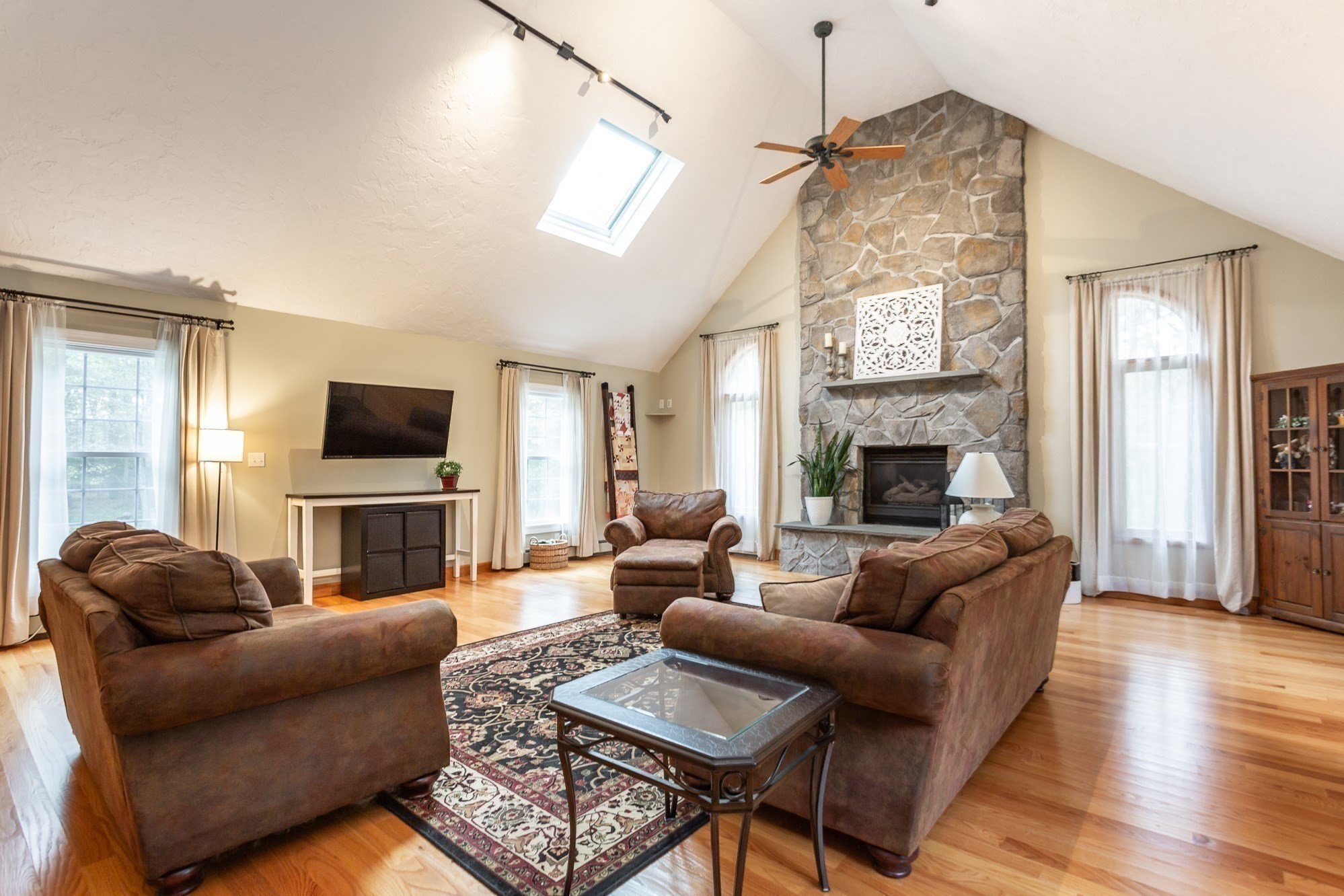 135 S Washington St, Norton, MA 02766 - Image 14