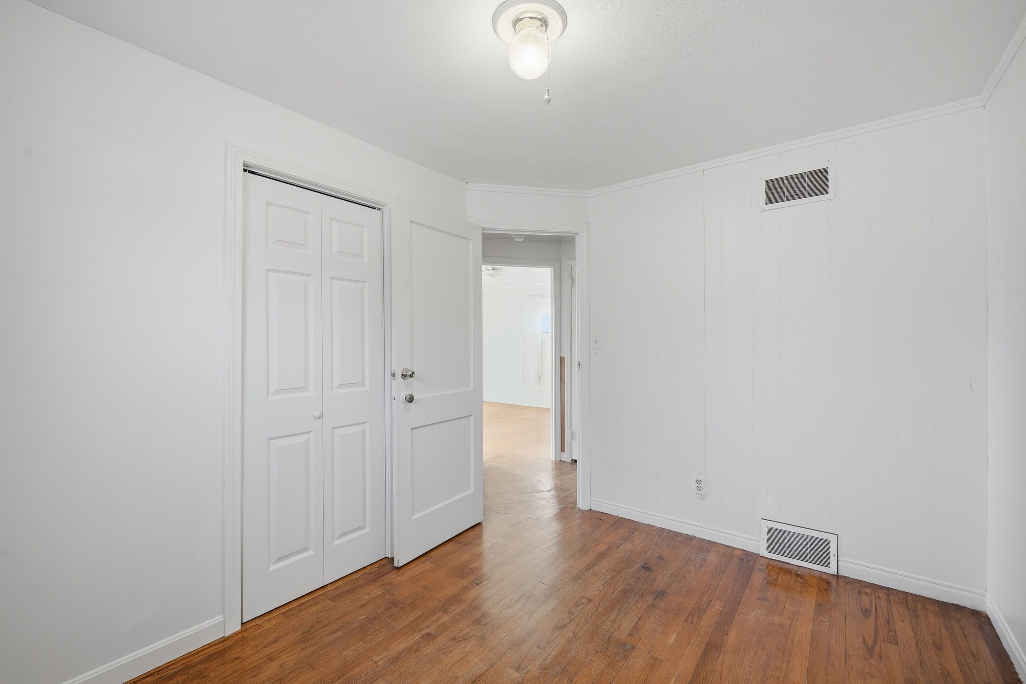 744 Bradley Rd, Springfield, MA 01109 - Image 13