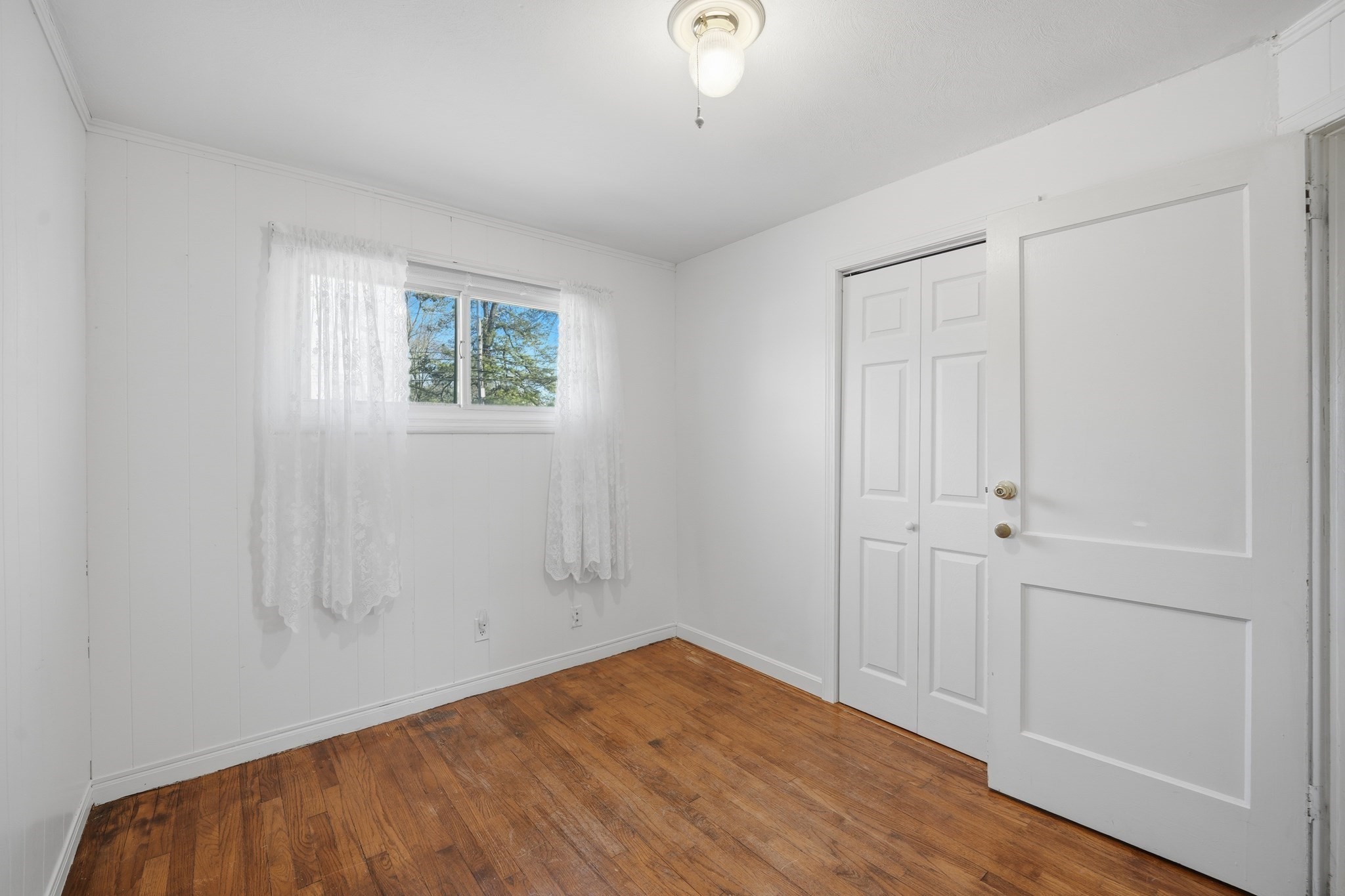 744 Bradley Rd, Springfield, MA 01109 - Image 14