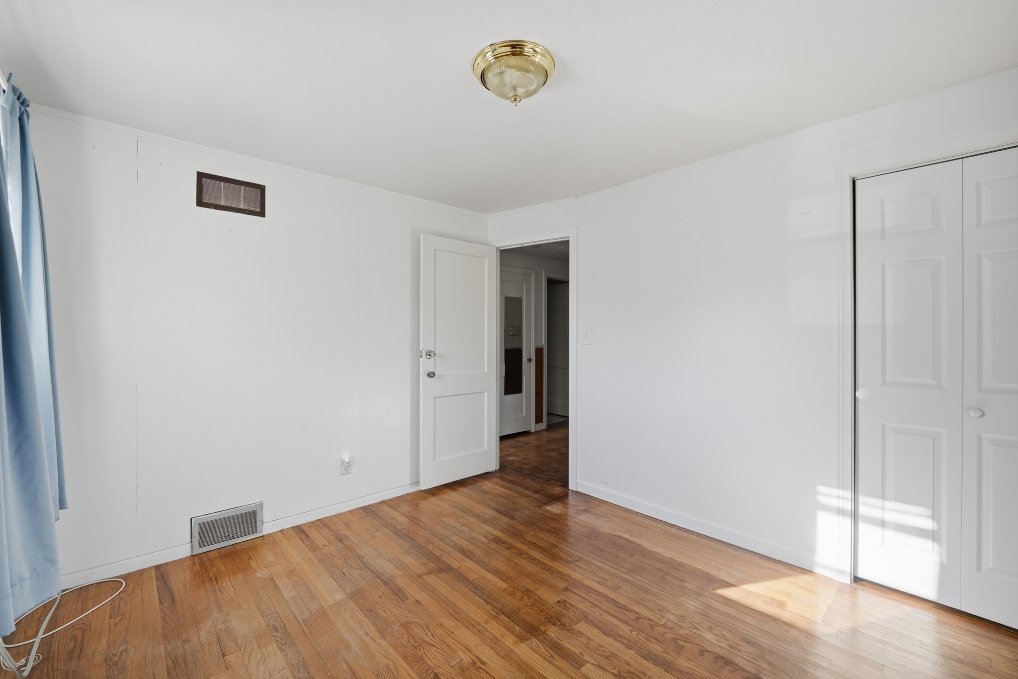 744 Bradley Rd, Springfield, MA 01109 - Image 19