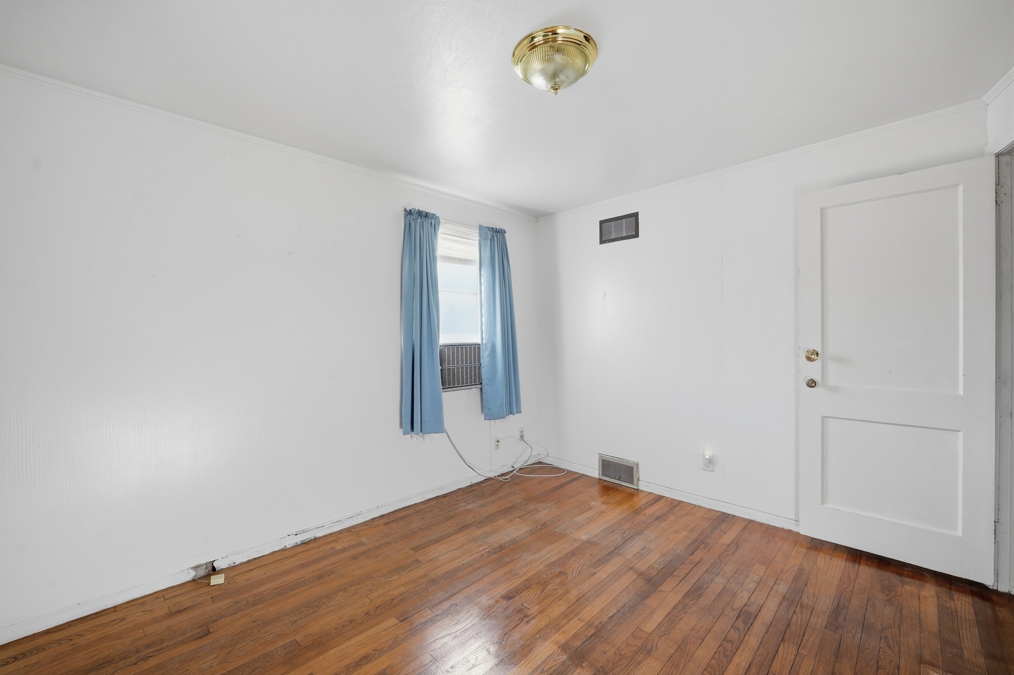 744 Bradley Rd, Springfield, MA 01109 - Image 20