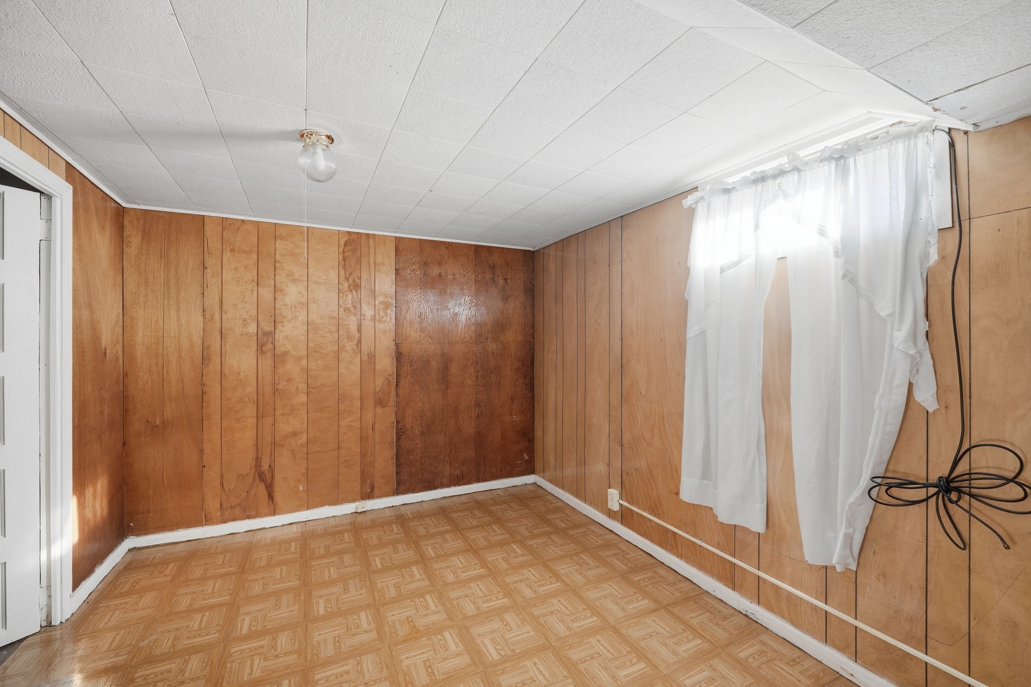 744 Bradley Rd, Springfield, MA 01109 - Image 23