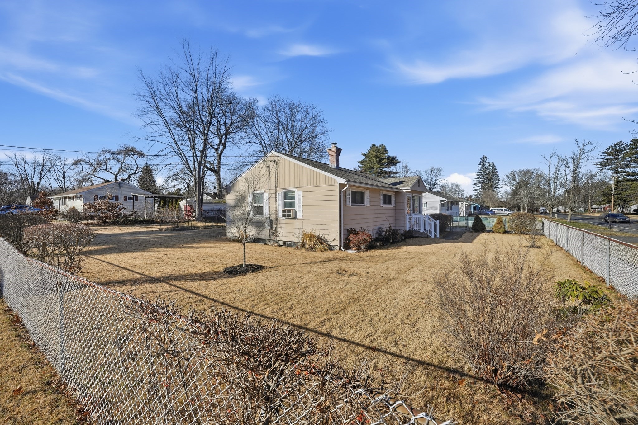 744 Bradley Rd, Springfield, MA 01109 - Image 6