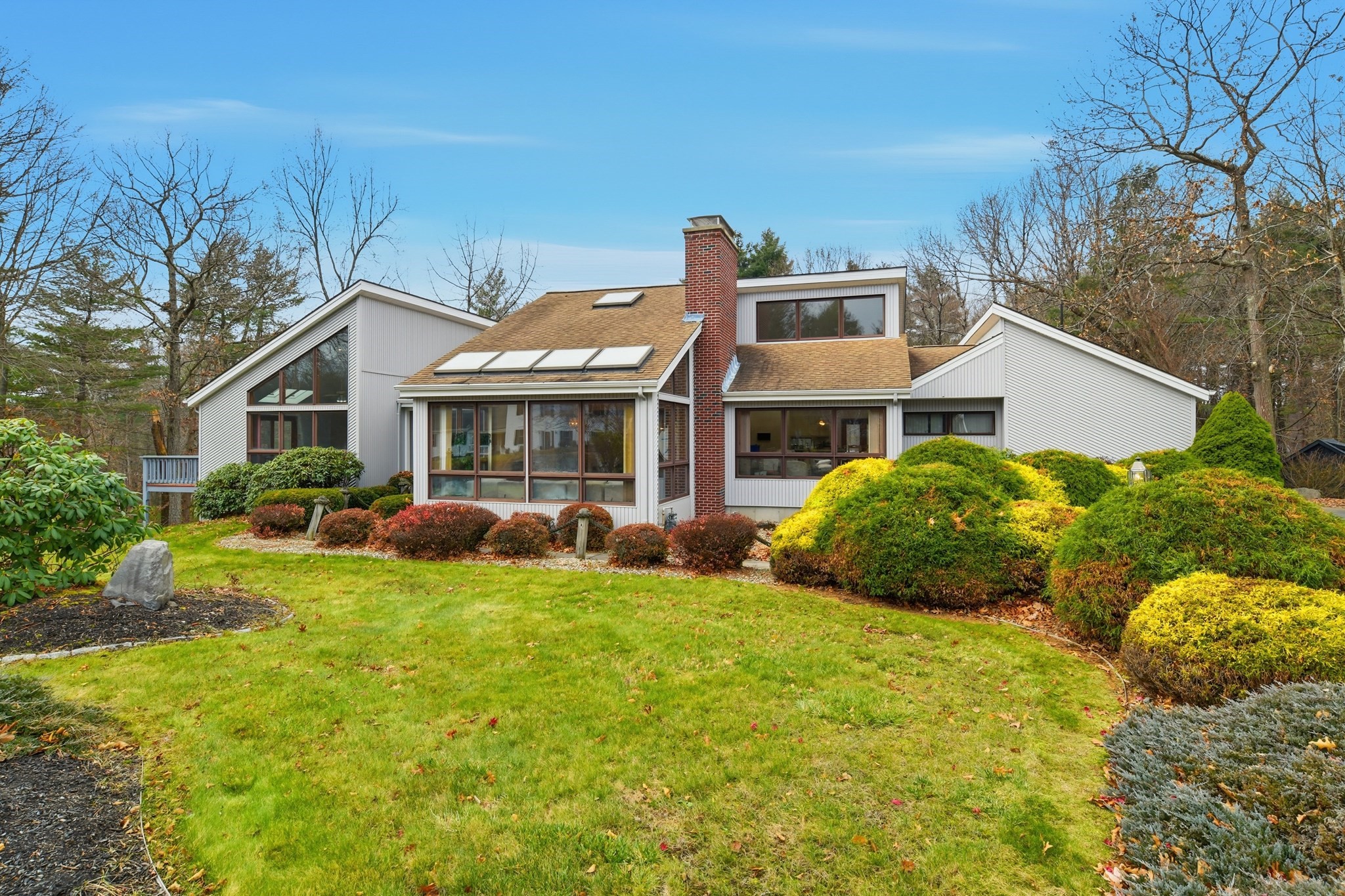 140 Waverly Rd, Ludlow, MA 01056 - Image 2