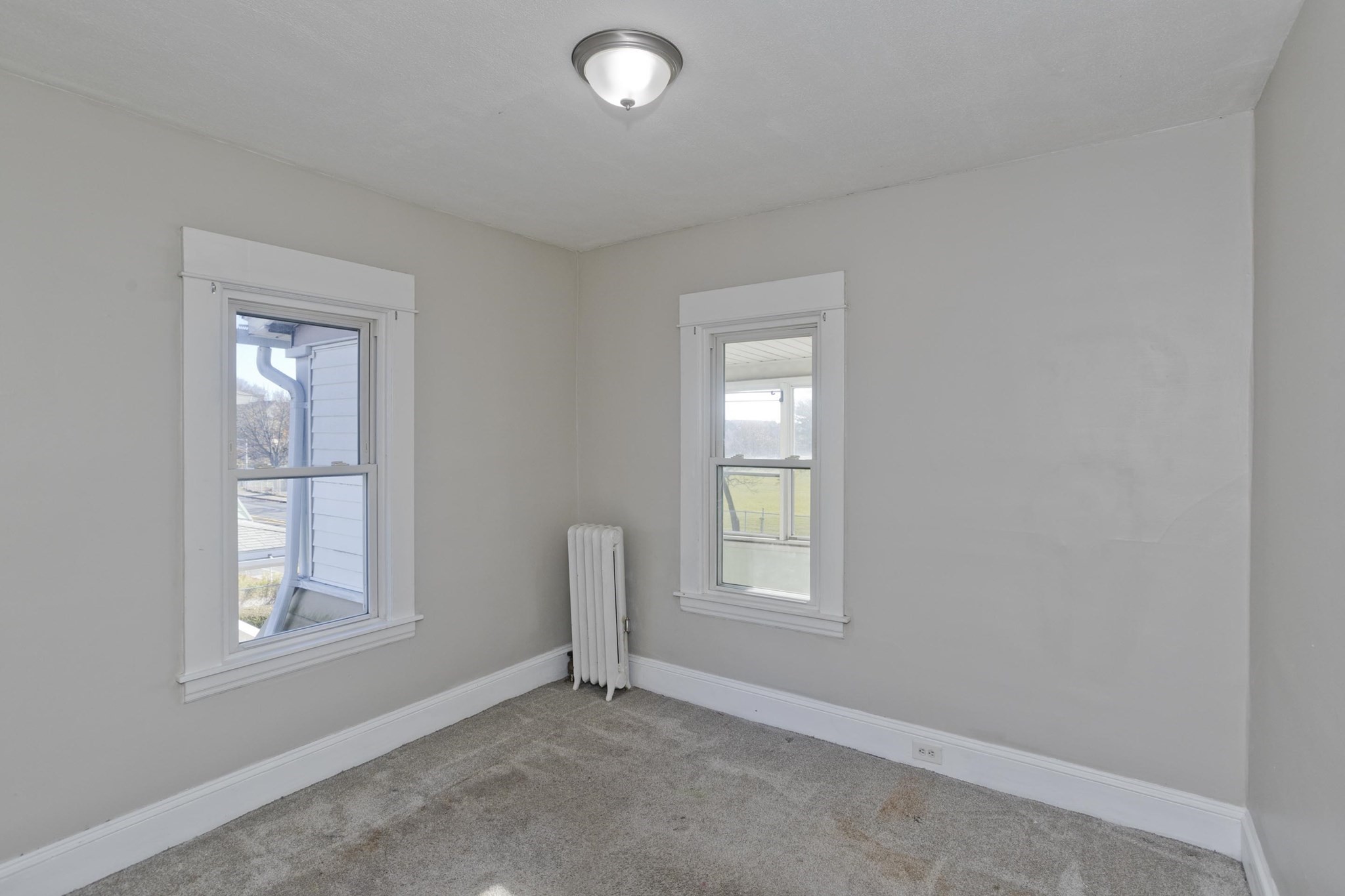 443 Beech St, Holyoke, MA 01040 - Image 15