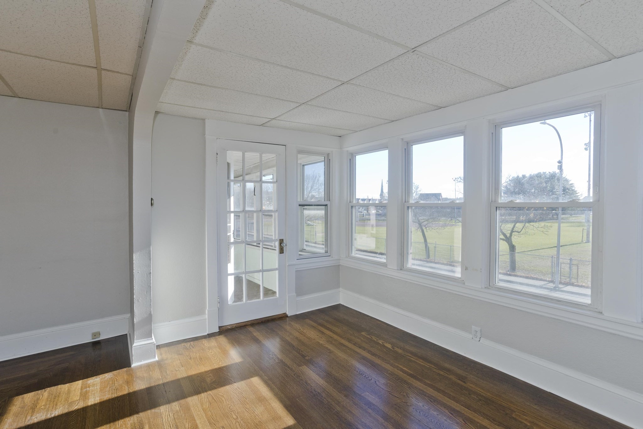 443 Beech St, Holyoke, MA 01040 - Image 9