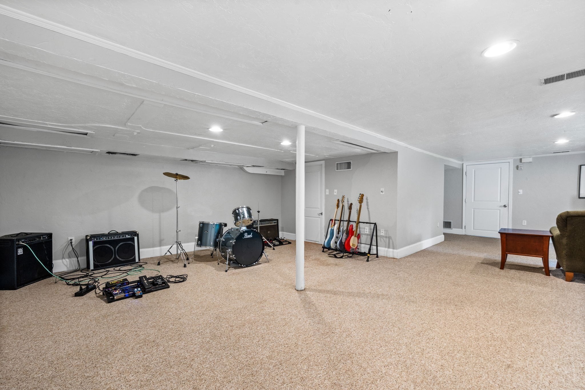 204 Chestnut St, Andover, MA 01810 - Image 25