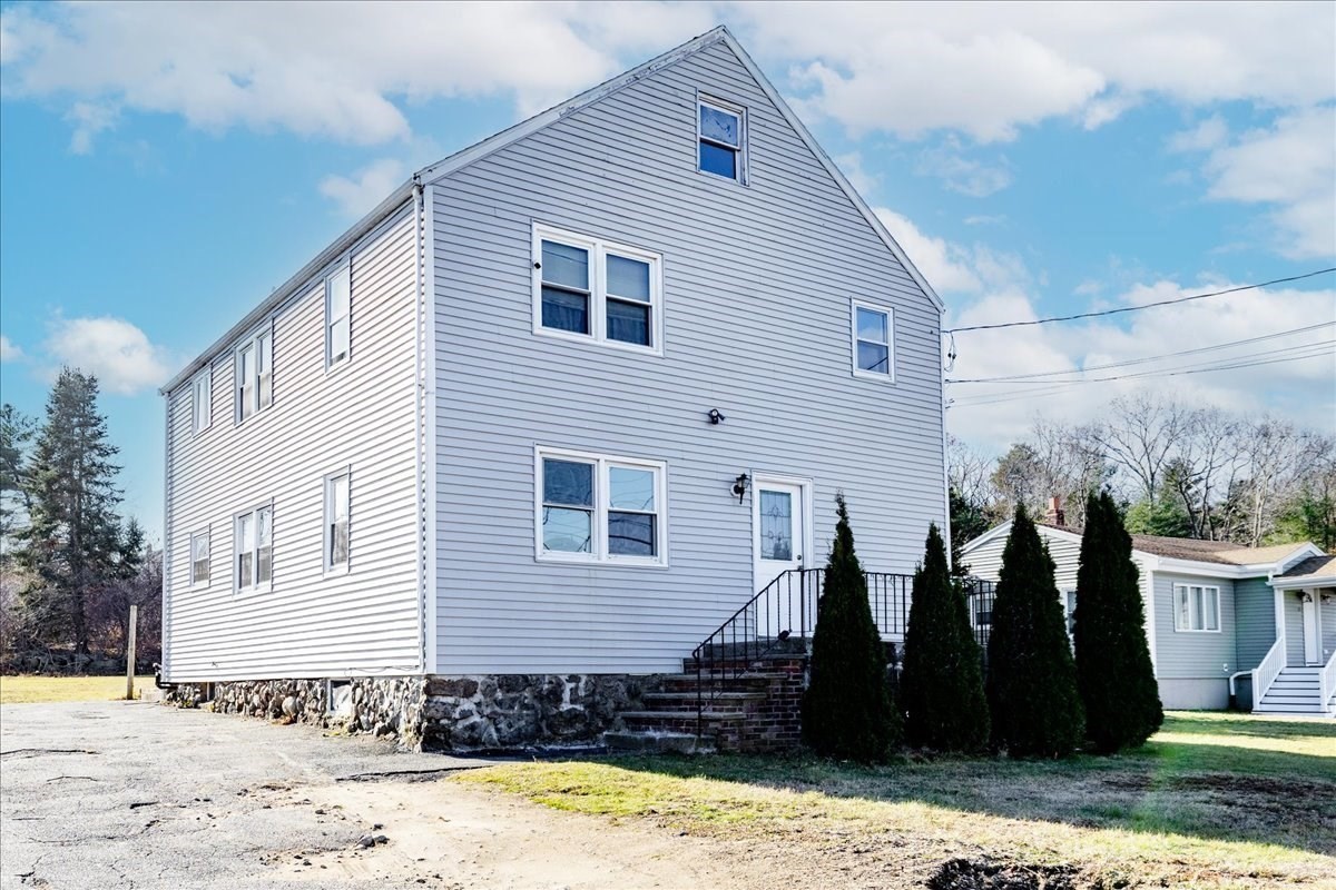 8 Pine St Unit 1, Peabody, MA 01960 - Image 2