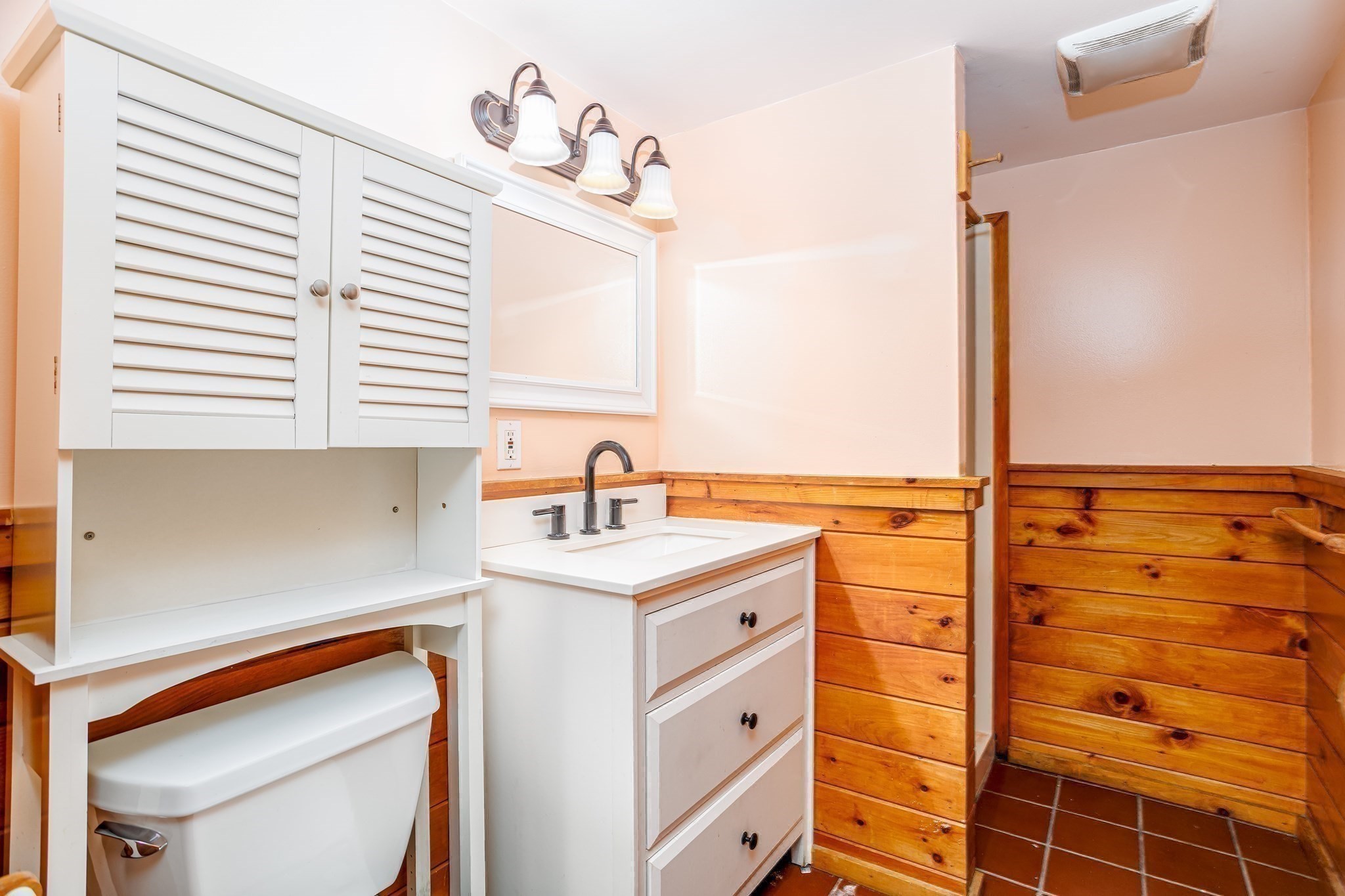 104 Sylvan Ave, Leominster, MA 01453 - Image 24