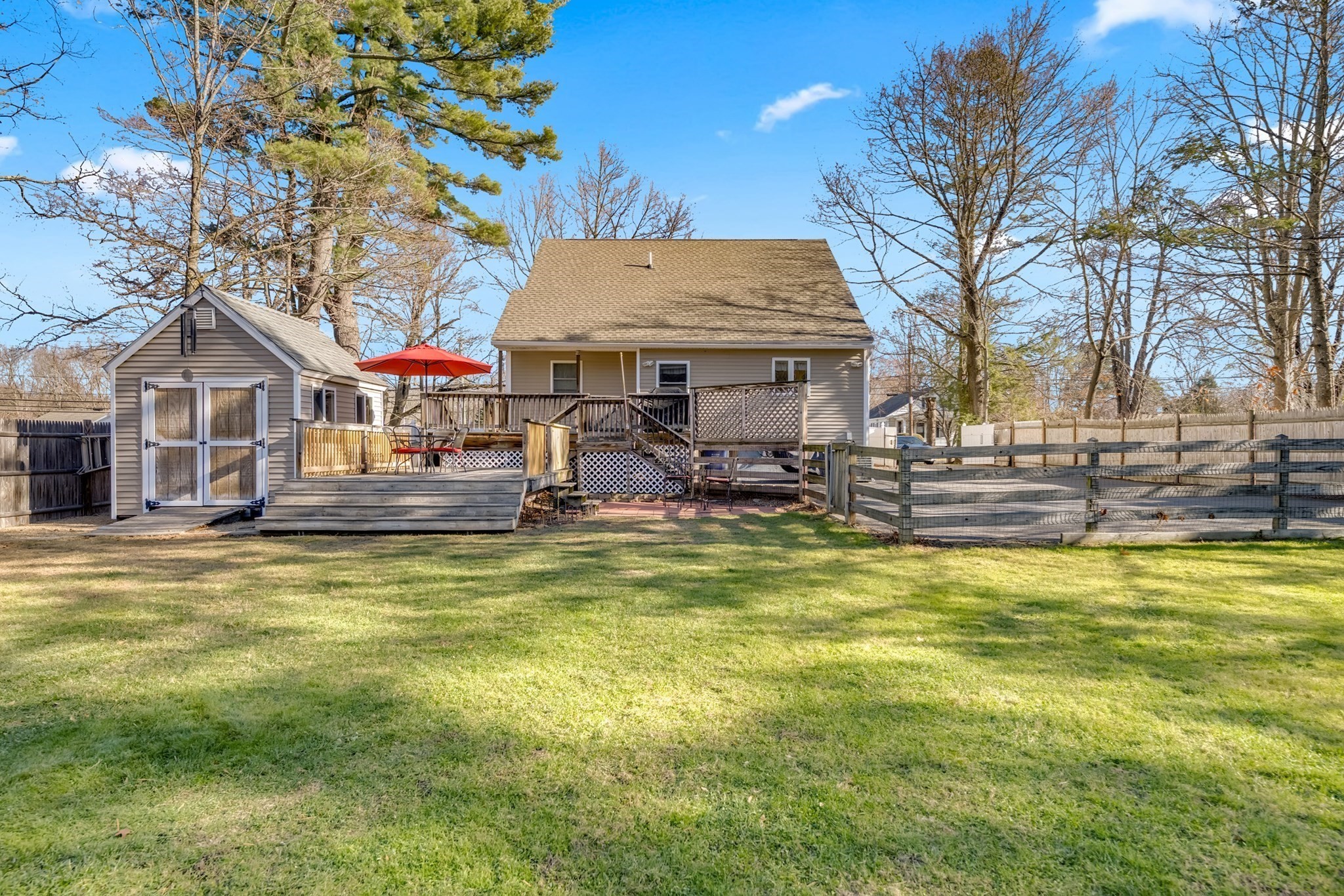 1572 Bridge St, Dracut, MA 01826 - Image 27