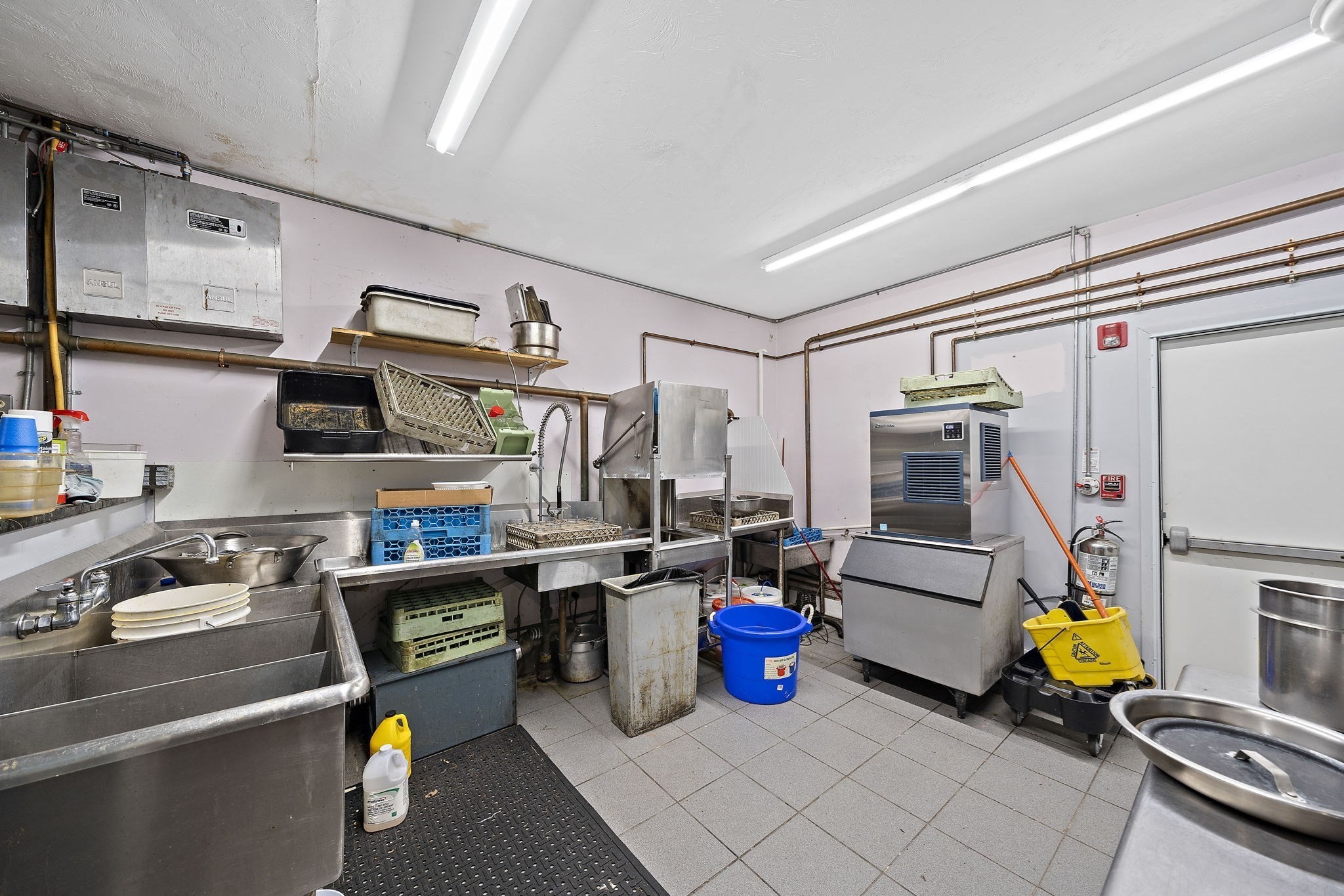 304 Main St, Bourne, MA 02532 - Image 16