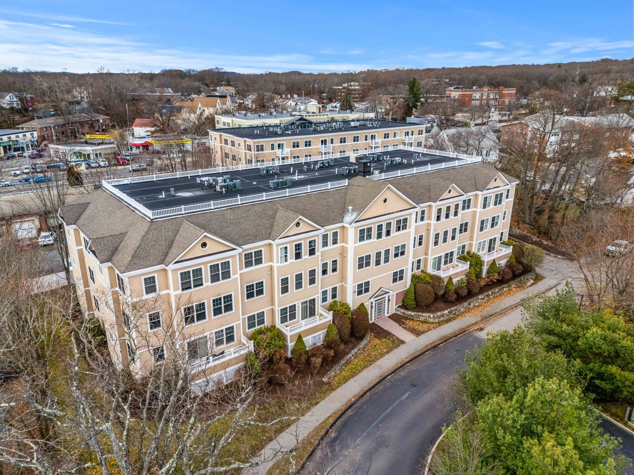 11 Cheriton Rd Unit 102, West Roxbury, Boston, MA 02132 - Image 2