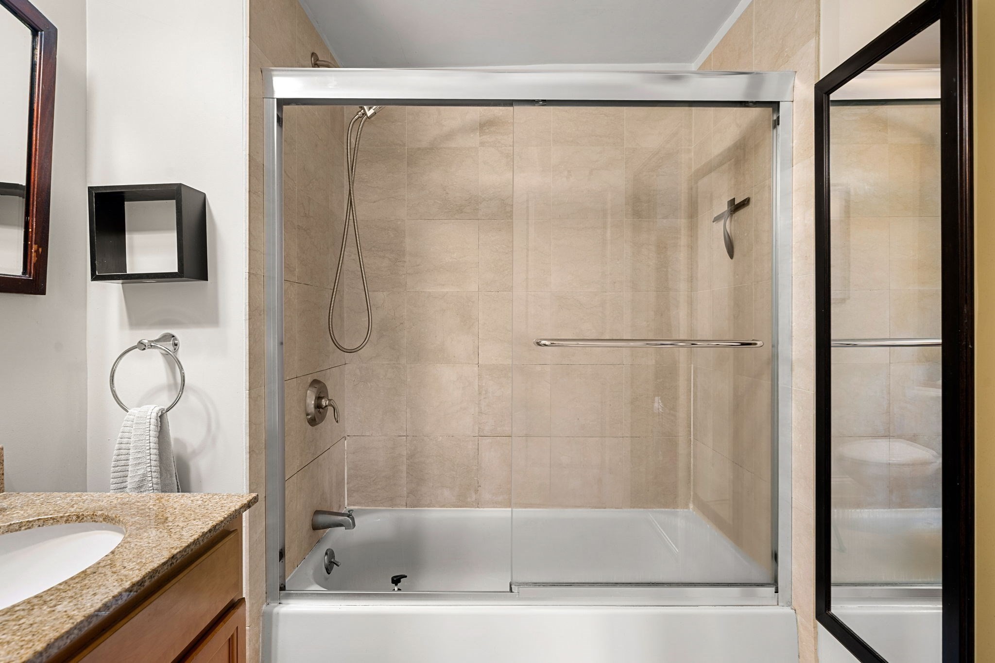 11 Cheriton Rd Unit 102, West Roxbury, Boston, MA 02132 - Image 23