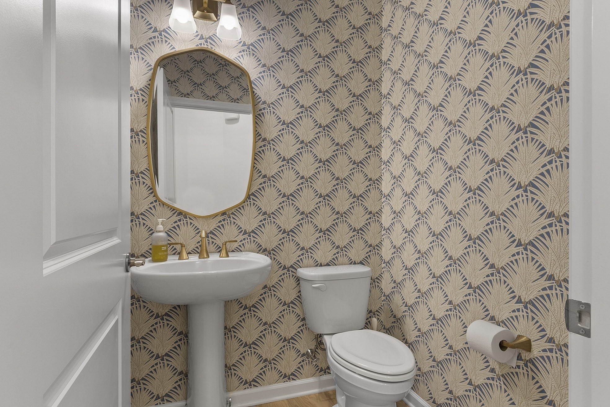 121 White Pond Way Unit 121, Sudbury, MA 01776 - Image 4