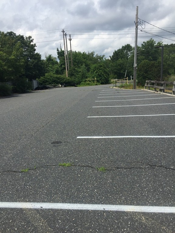 40 Cape Road, Milford, MA 01757 - Image 4