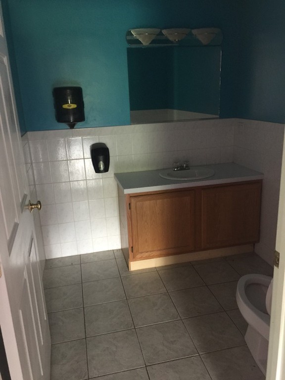 40 Cape Road, Milford, MA 01757 - Image 9