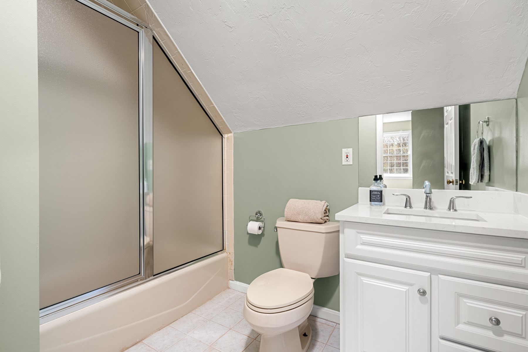 20 Herrick Dr, Milton, MA 02186 - Image 28