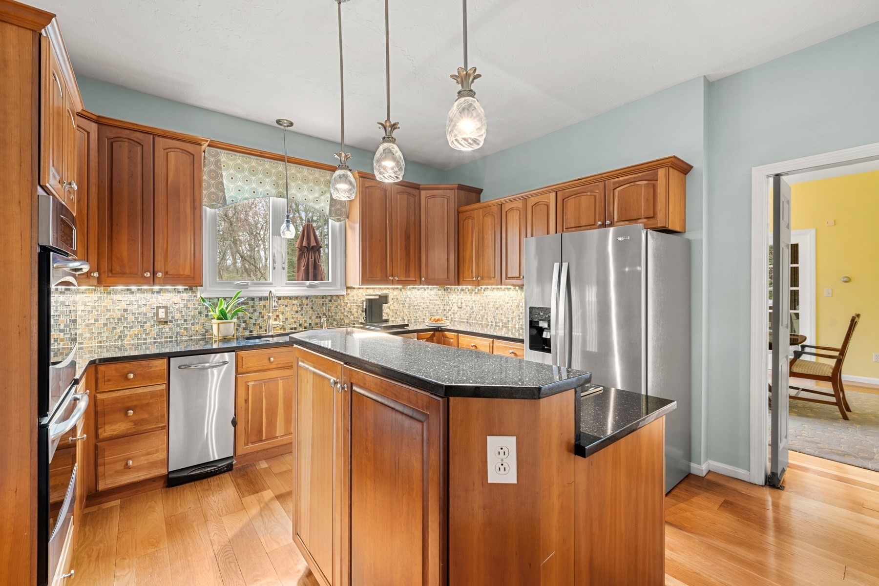 20 Herrick Dr, Milton, MA 02186 - Image 8