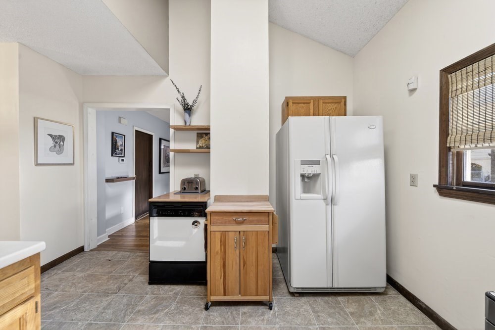 5 Marion St, South Hadley, MA 01075 - Image 11