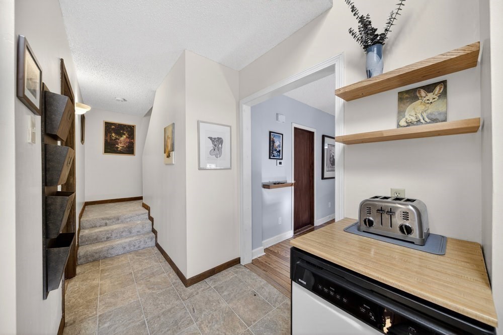 5 Marion St, South Hadley, MA 01075 - Image 13