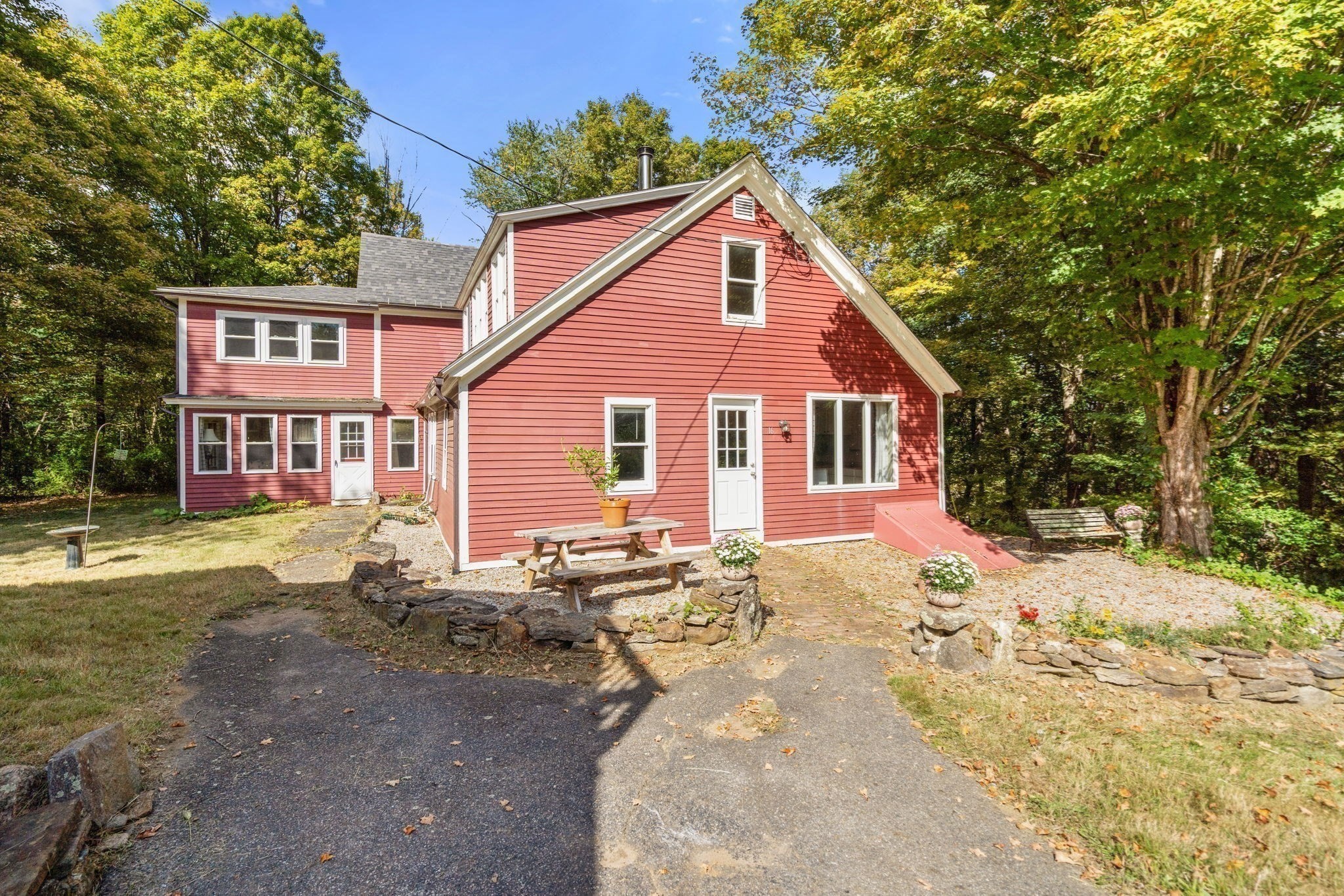 16 Summit Ave, Sturbridge, MA 01518 - Image 3