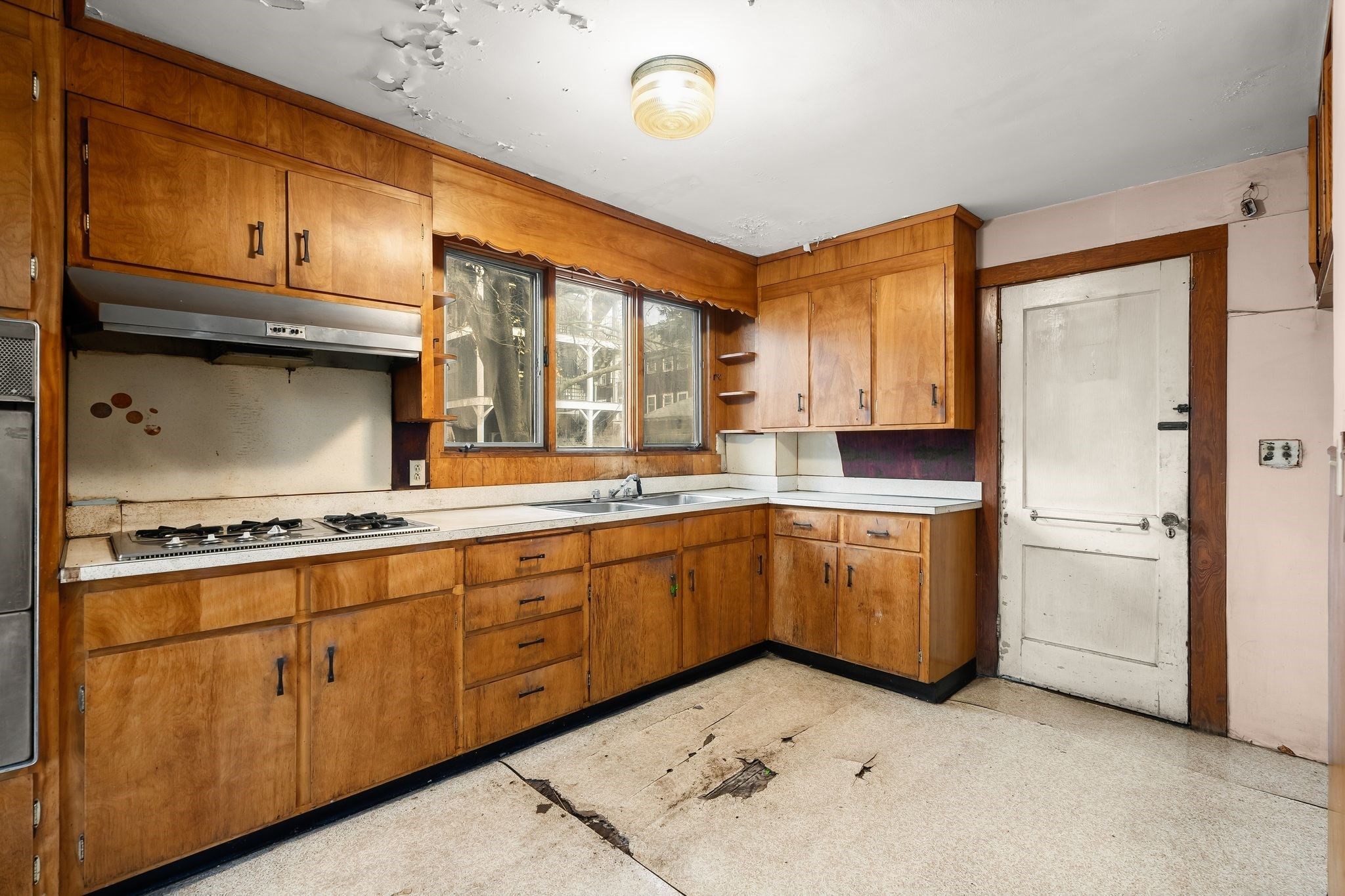 39 Newport St, Arlington, MA 02476 - Image 9