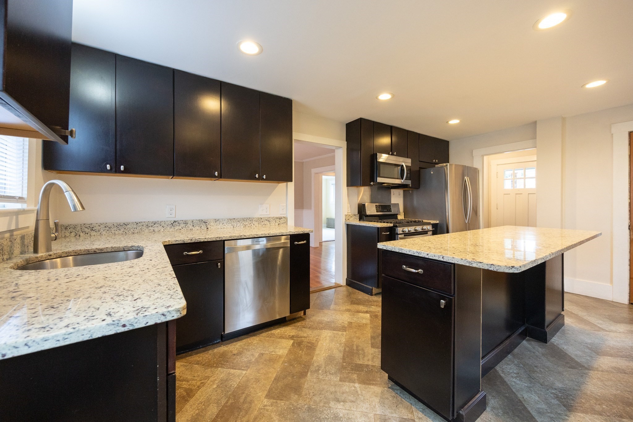 27 Grant Street, Milford, MA 01757 - Image 12