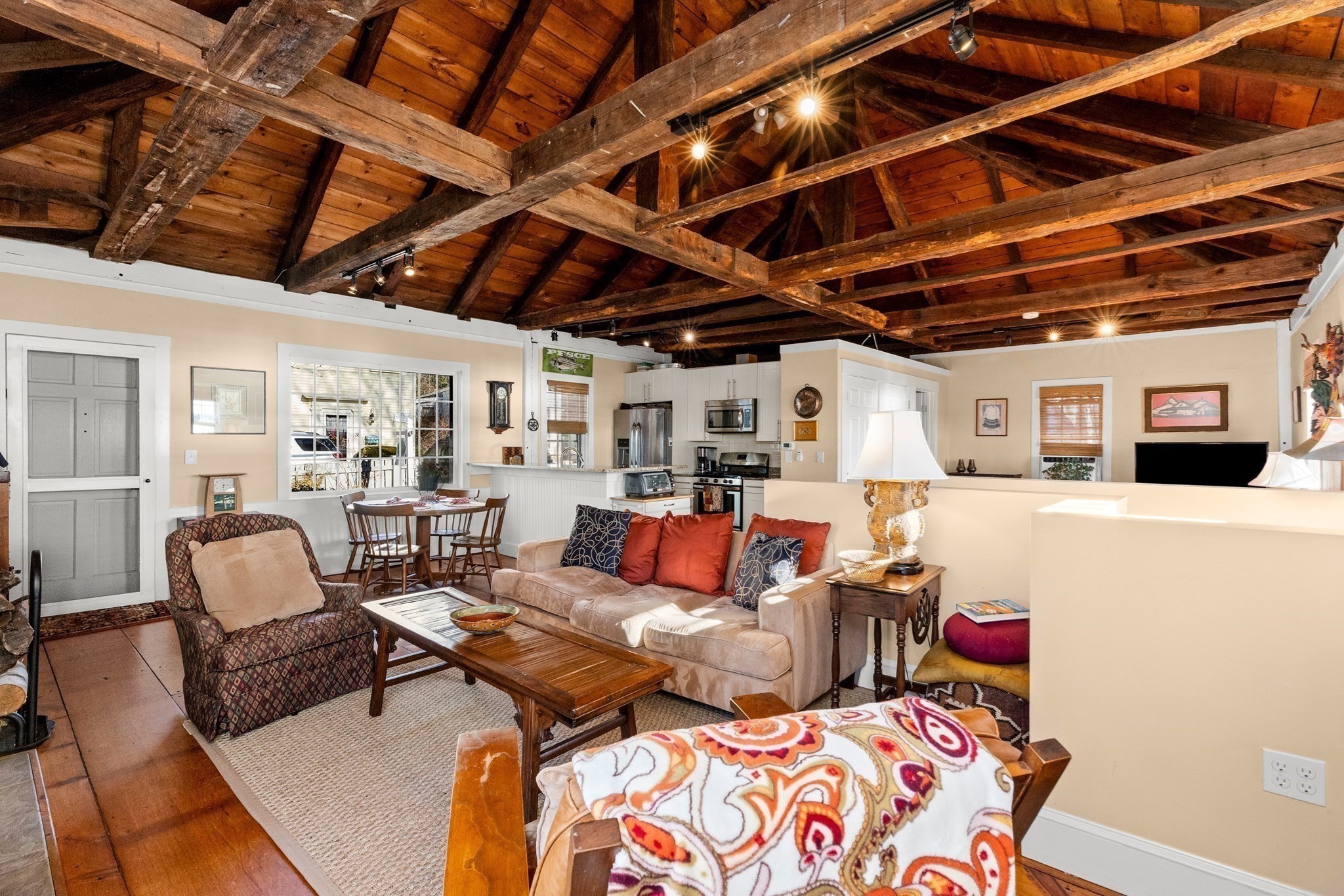 43 Front St Unit 43, Beverly, MA 01915 - Image 6