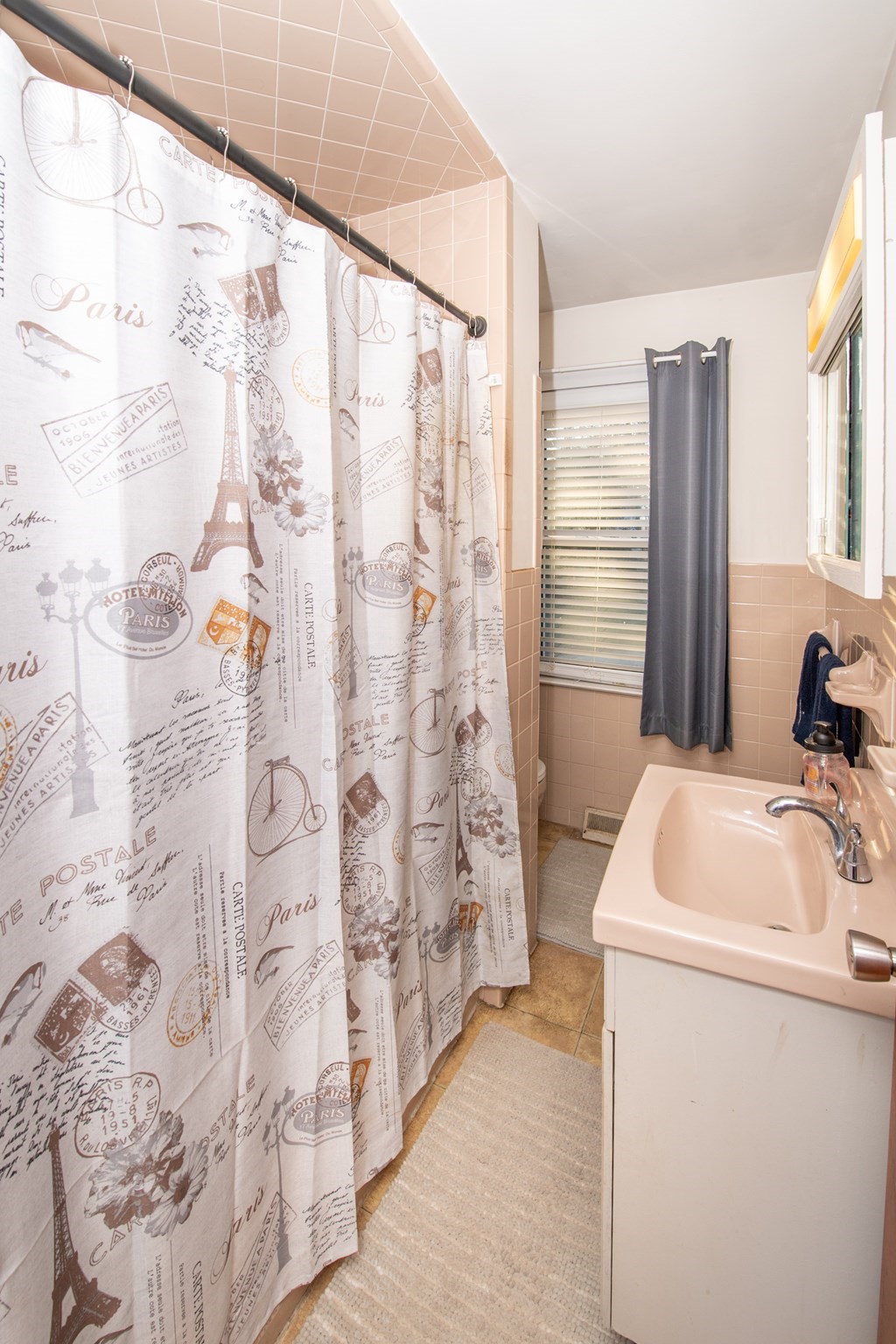 395 Hawes St, New Bedford, MA 02745 - Image 13