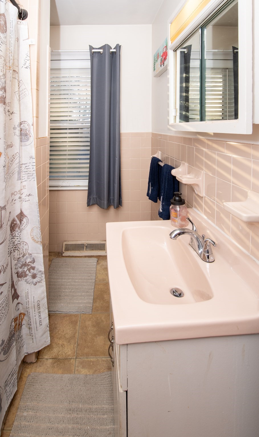 395 Hawes St, New Bedford, MA 02745 - Image 14