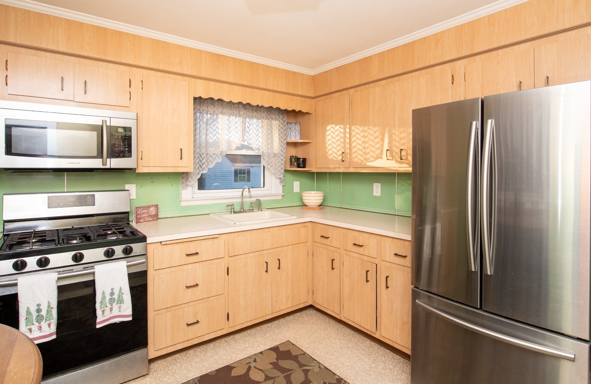 395 Hawes St, New Bedford, MA 02745 - Image 21