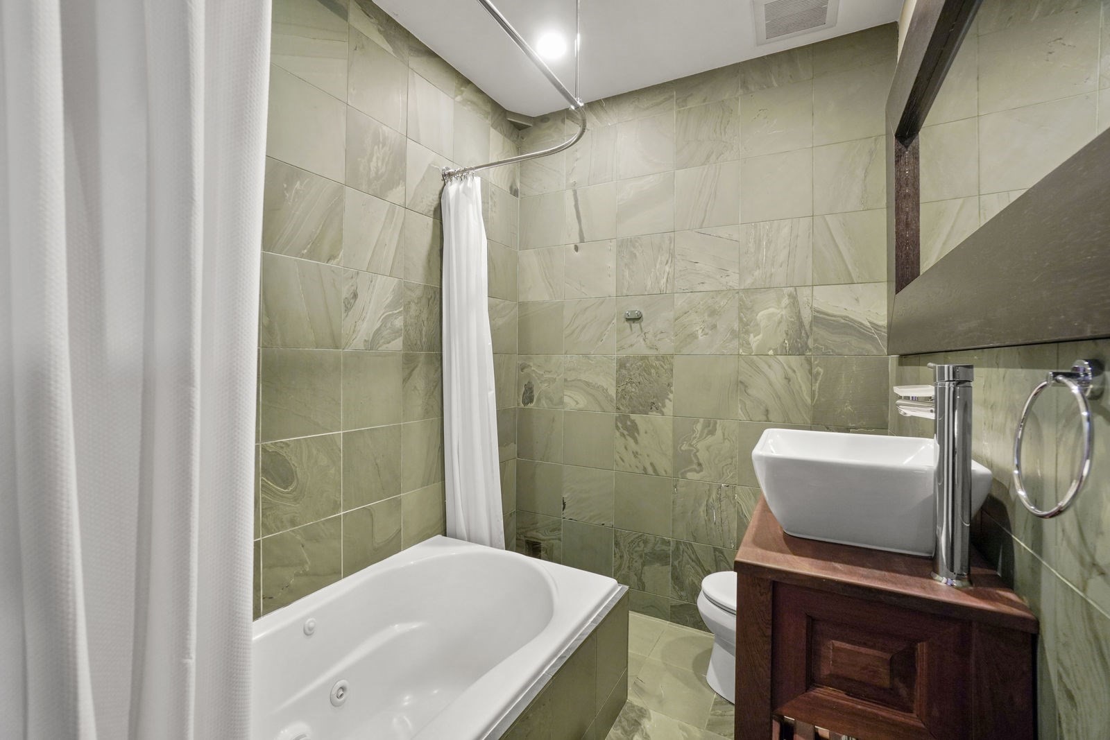 96 South St Unit 3, Leather District, Boston, MA 02111 - Image 14