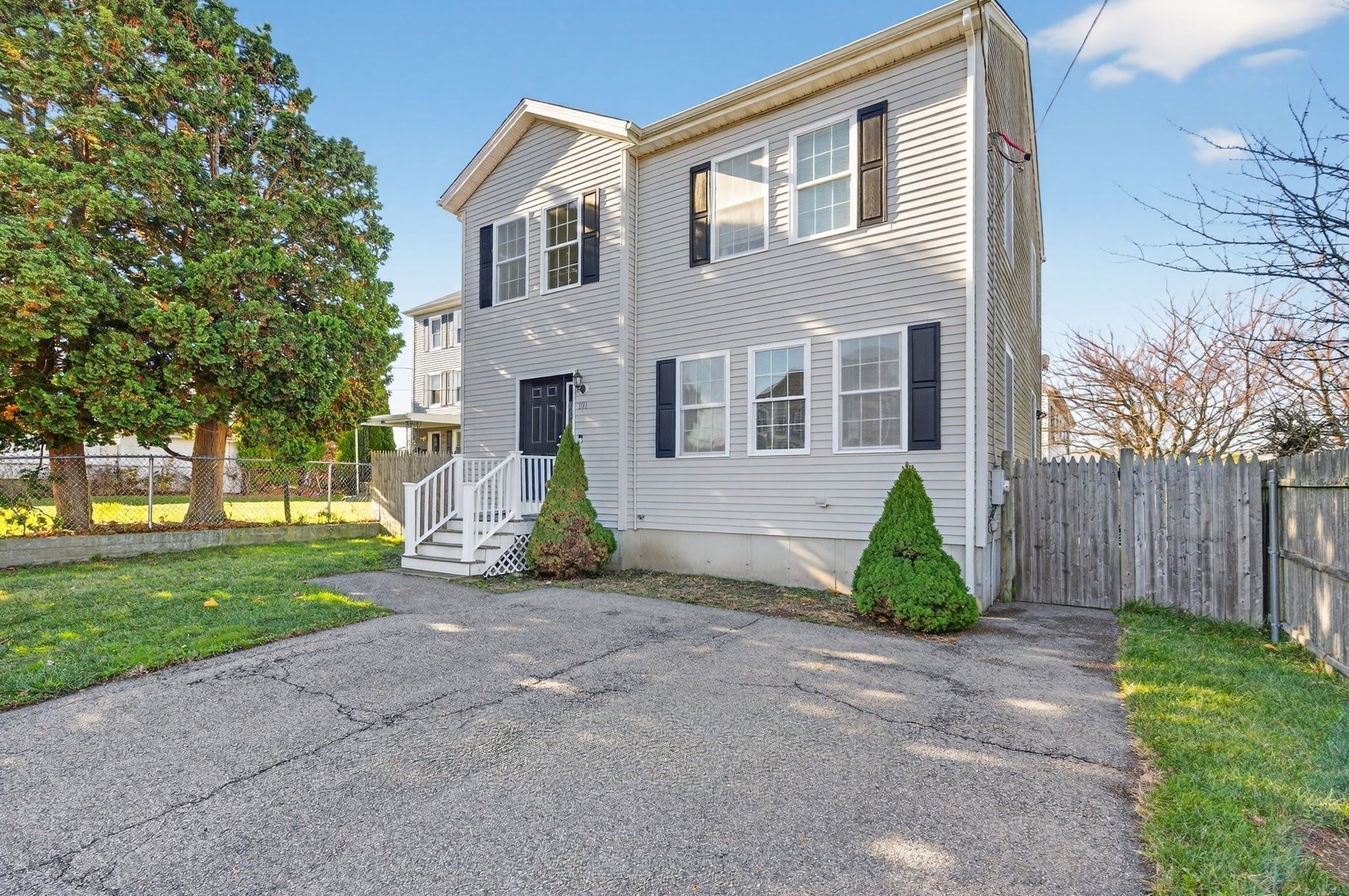 321 King Street, Fall River, MA 02724 - Image 2