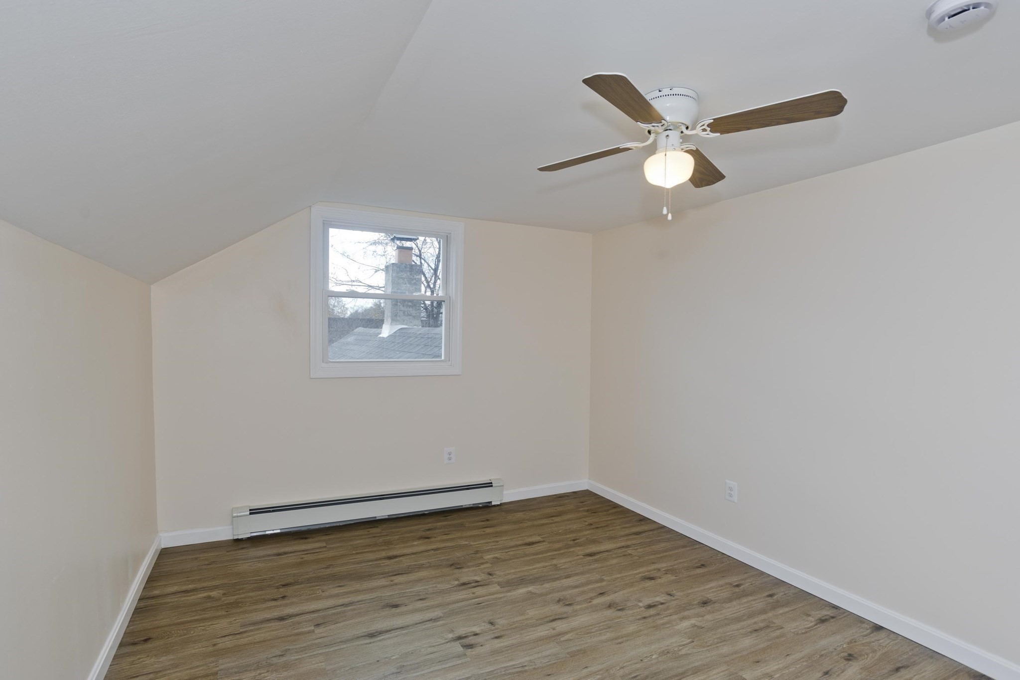 19 Quincy St, Springfield, MA 01109 - Image 23