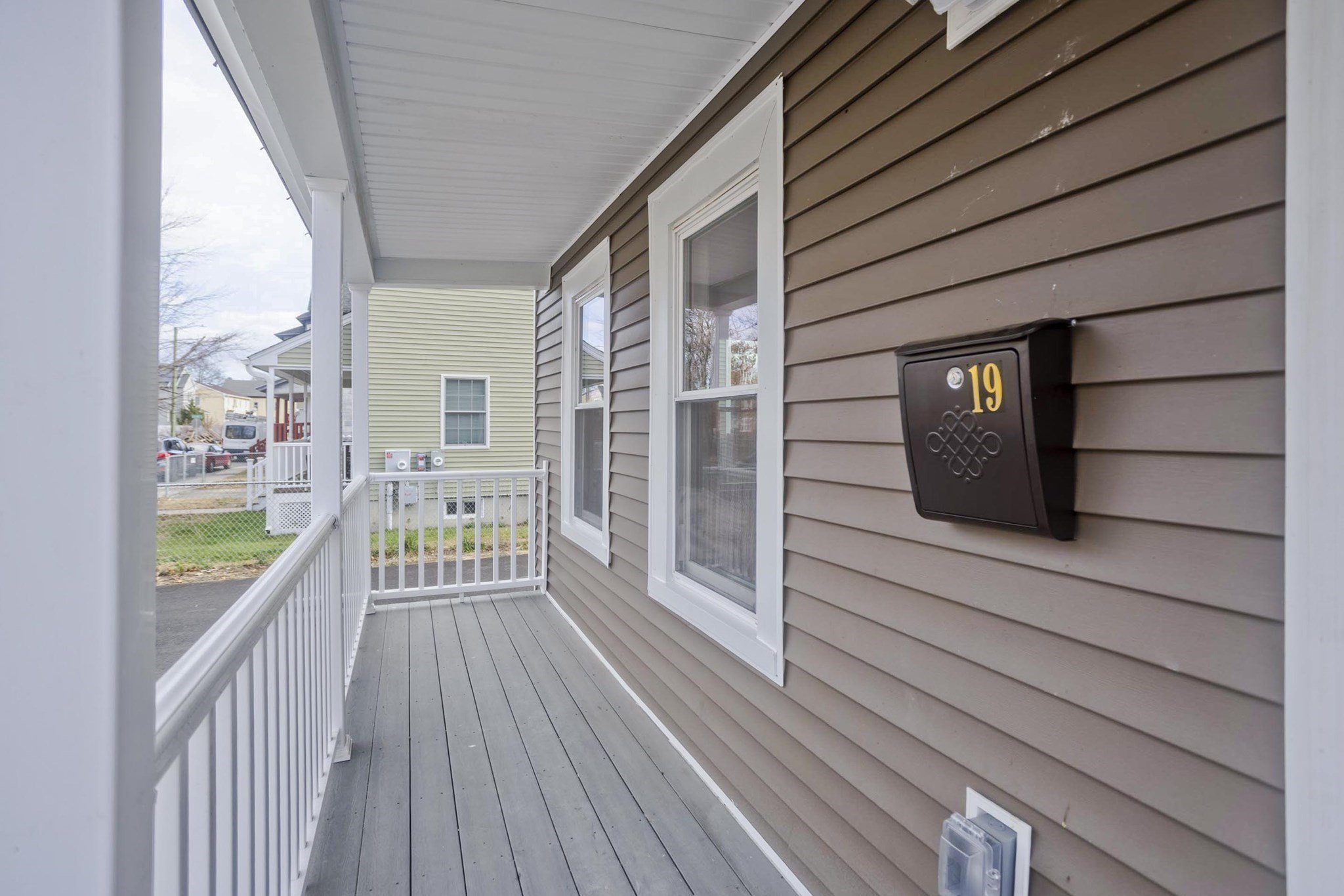 19 Quincy St, Springfield, MA 01109 - Image 5