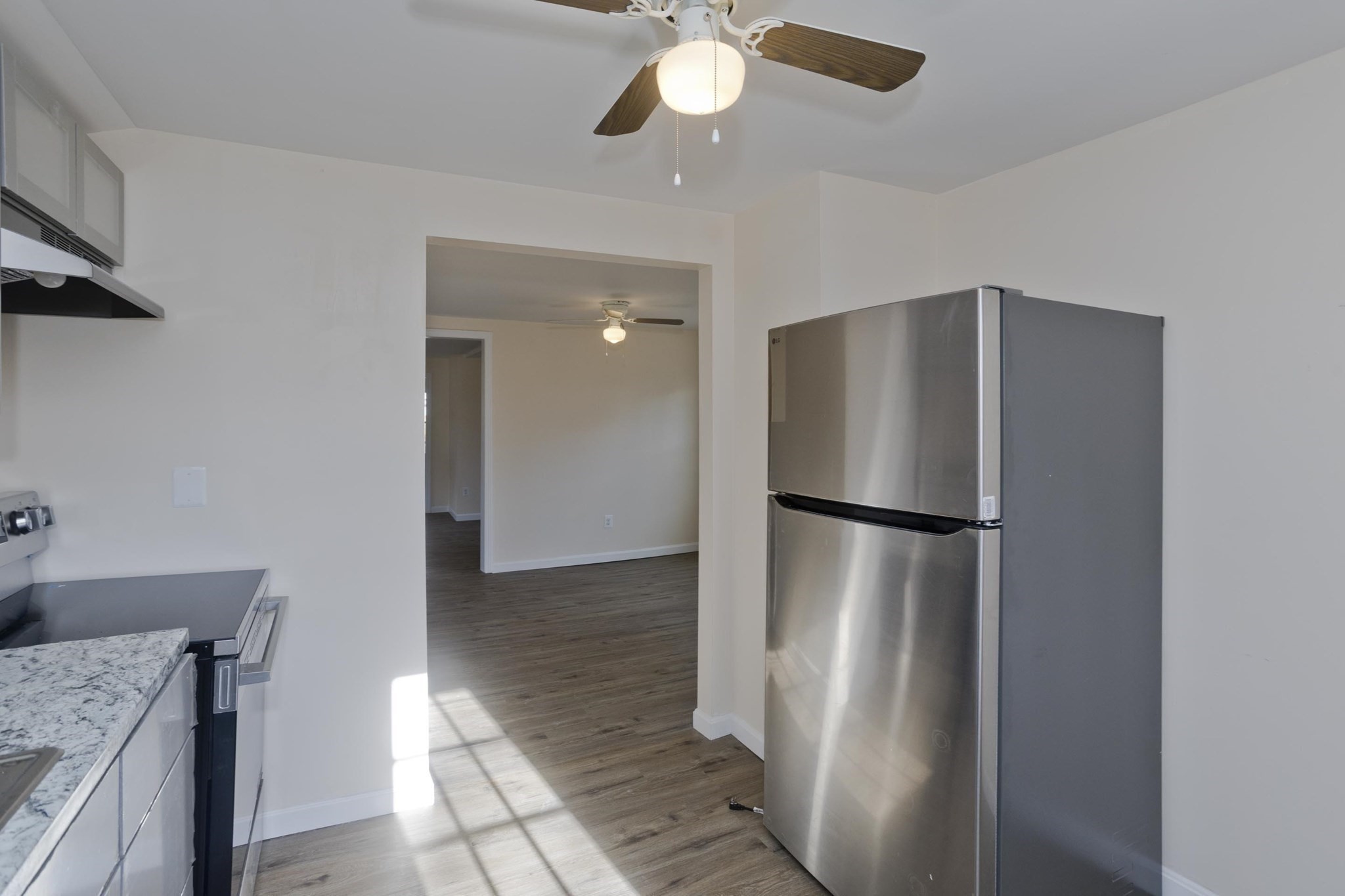 19 Quincy St, Springfield, MA 01109 - Image 8