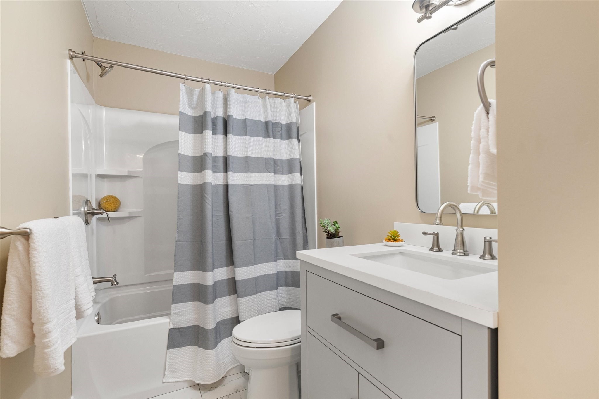 1 Juneberry Ln Unit 82, Worcester, MA 01606 - Image 19