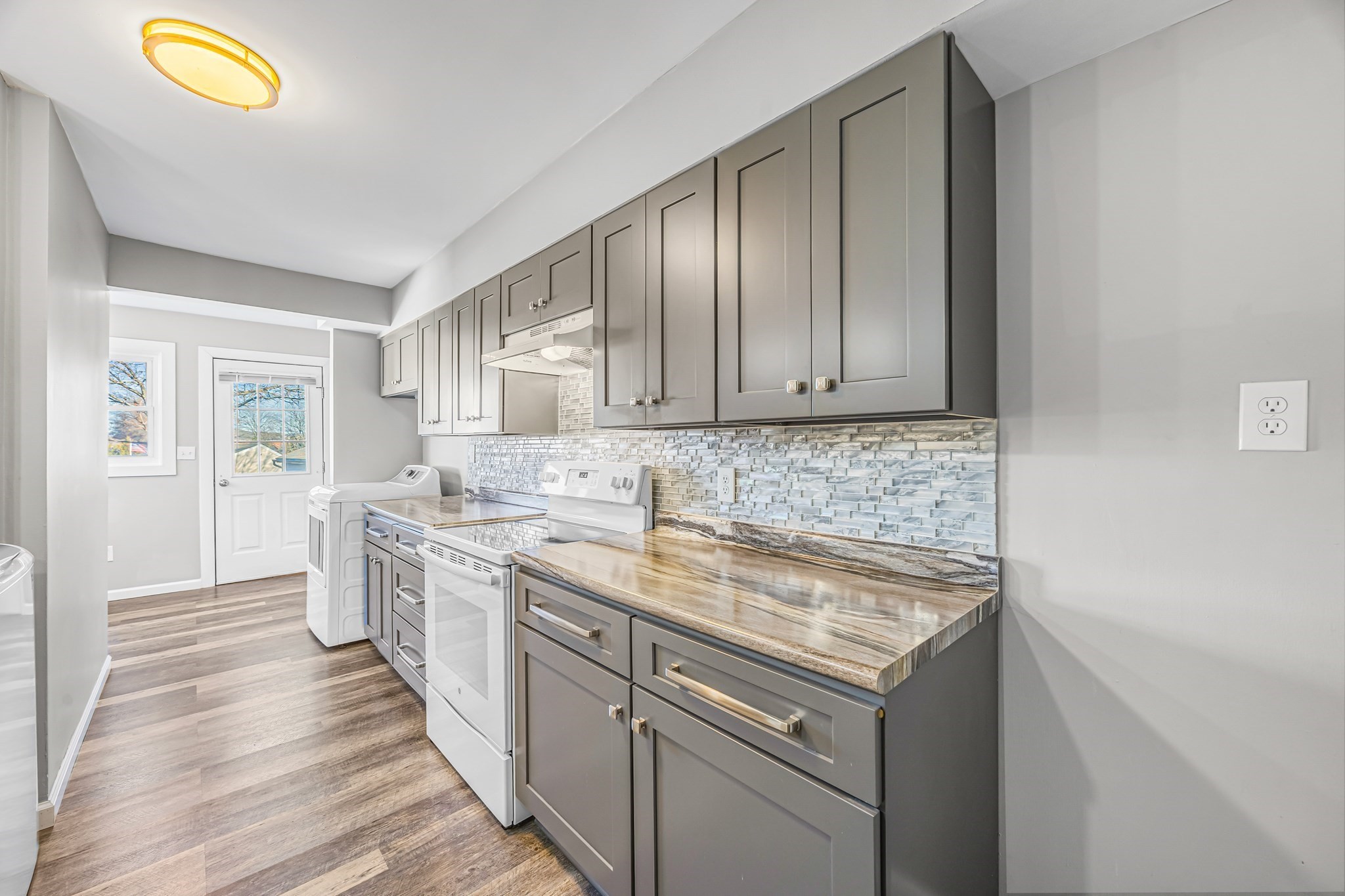 82 Mitchell Drive Unit 82, Chicopee, MA 01022 - Image 13